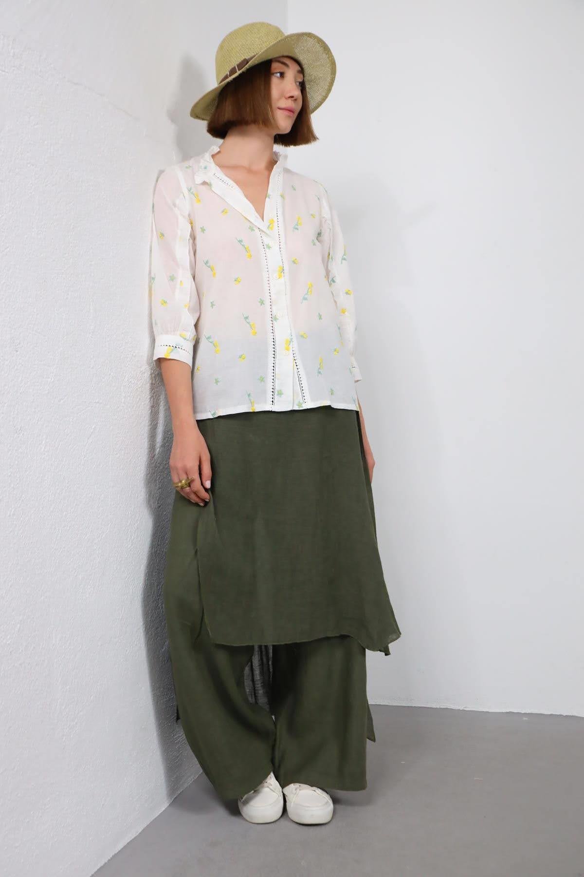 White Flower Embroidered Skirt White Flower Embroidered Skirt