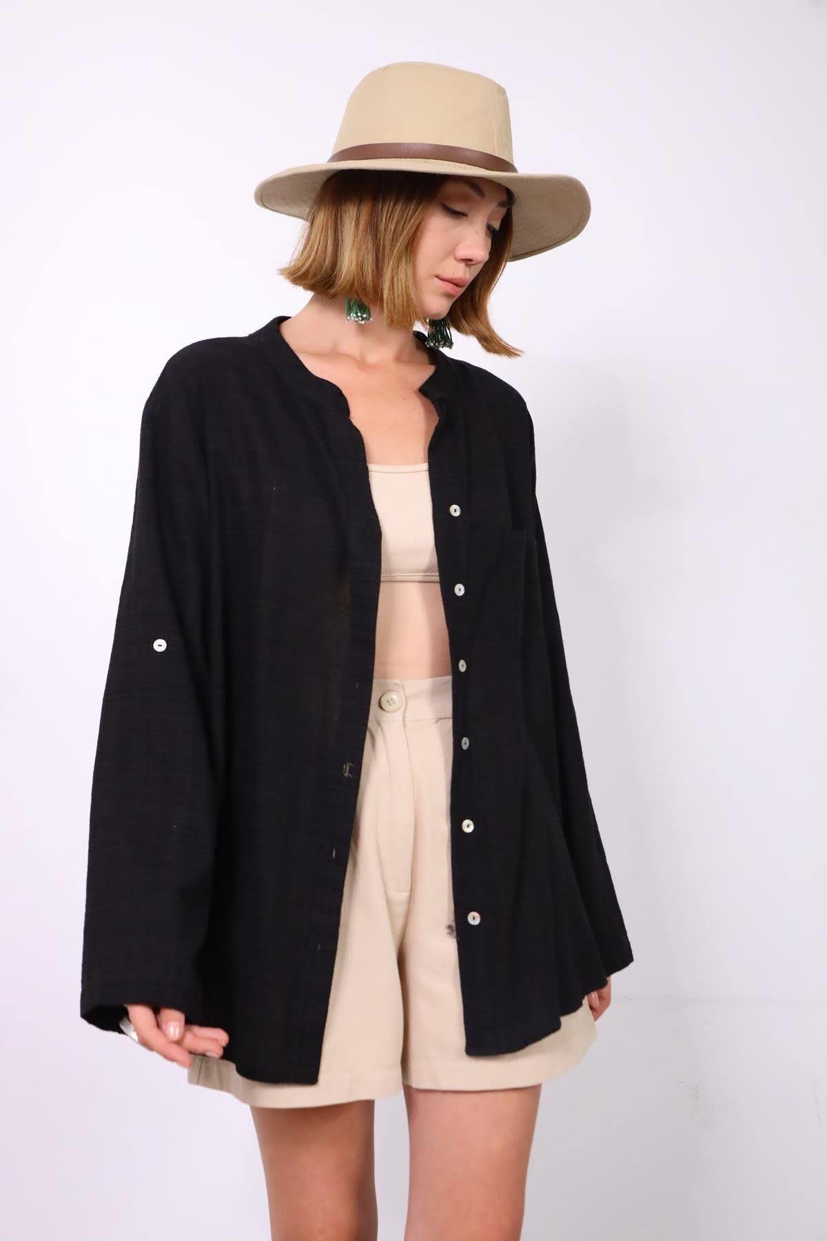 Siyah Hakim Yaka Gömlek - Şaman Butik Siyah Hakim Yaka Gömlek