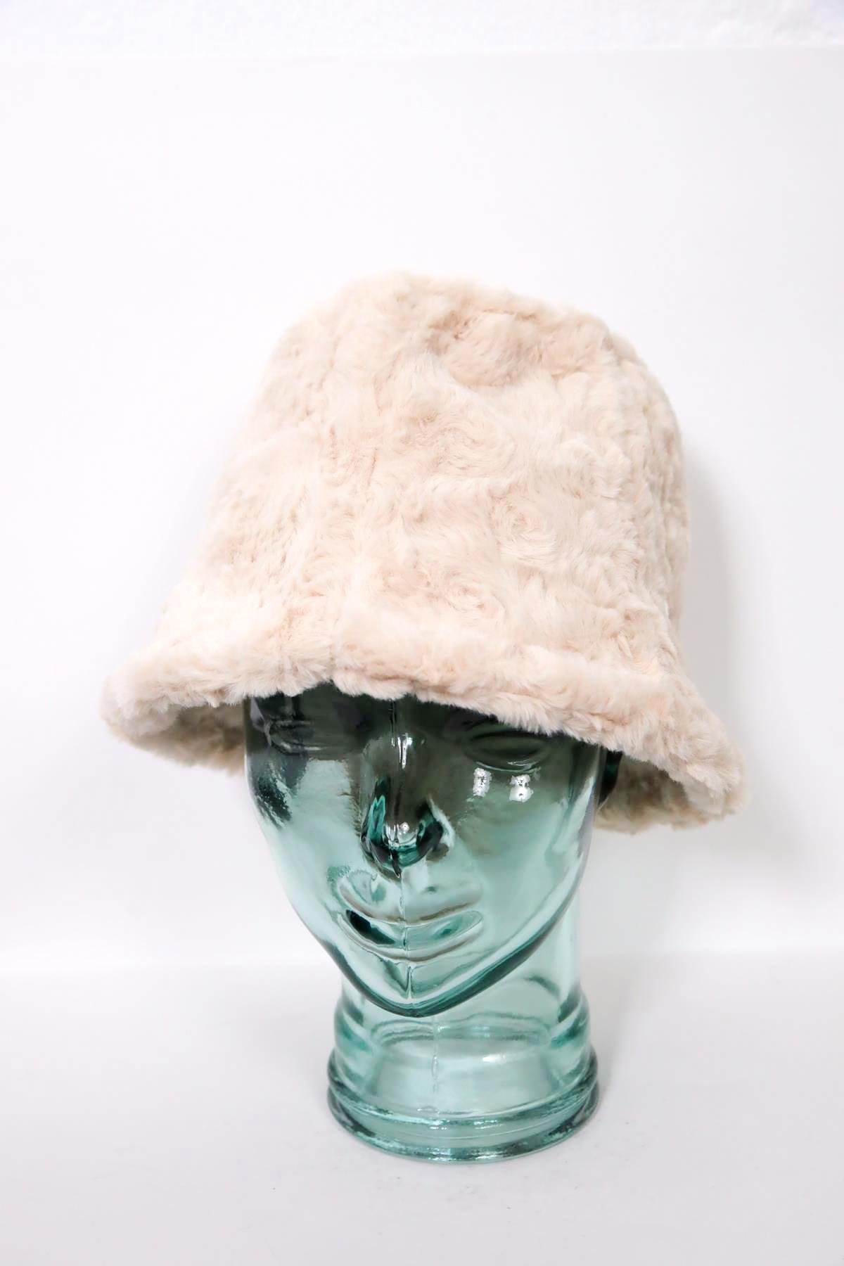  Krem Rengi Peluş Bucket Şapka