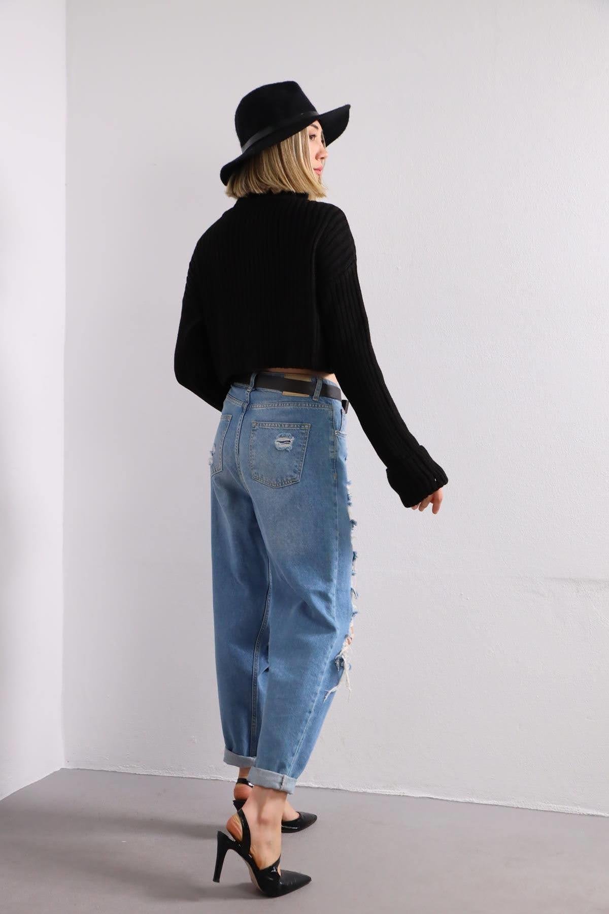 Siyah Boğazlı Crop Kazak - Şaman Butik Siyah Boğazlı Crop Kazak