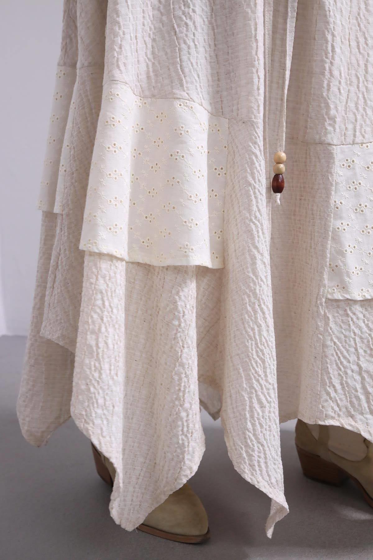  Krem Rengi Dantel Detaylı Kat Kat Etek