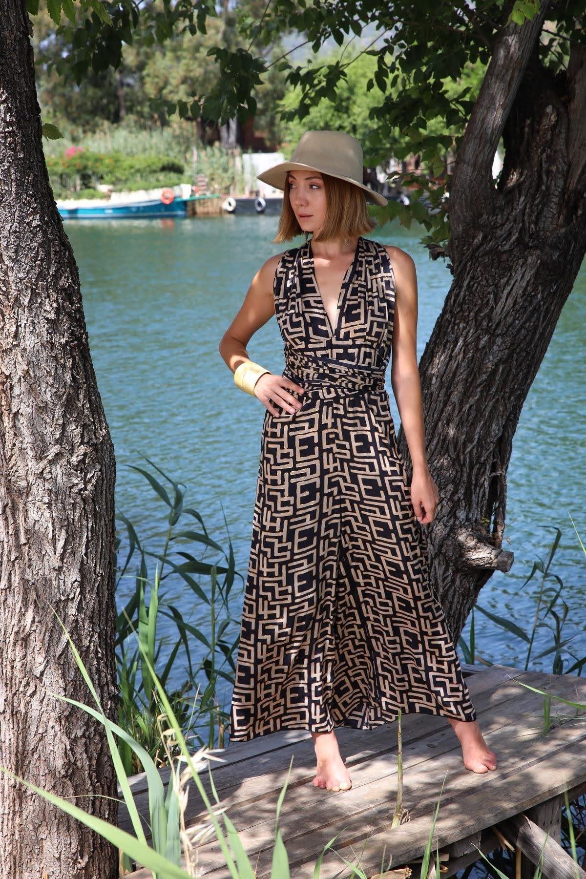 Siyah Desenli Gold Detaylı İpek Tulum - Şaman Butik Siyah Desenli Gold Detaylı İpek Tulum