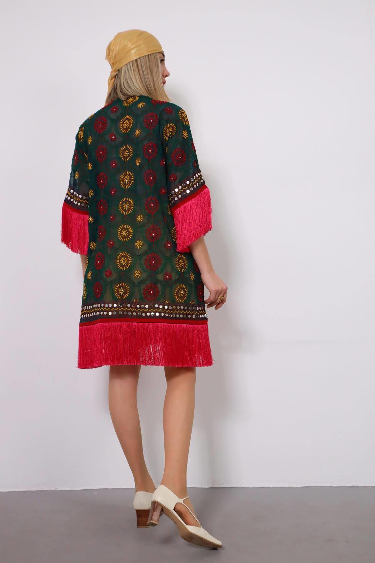 Yeşil İşlemeli Püsküllü Kaftan - Şaman Butik Yeşil İşlemeli Püsküllü Kaftan
