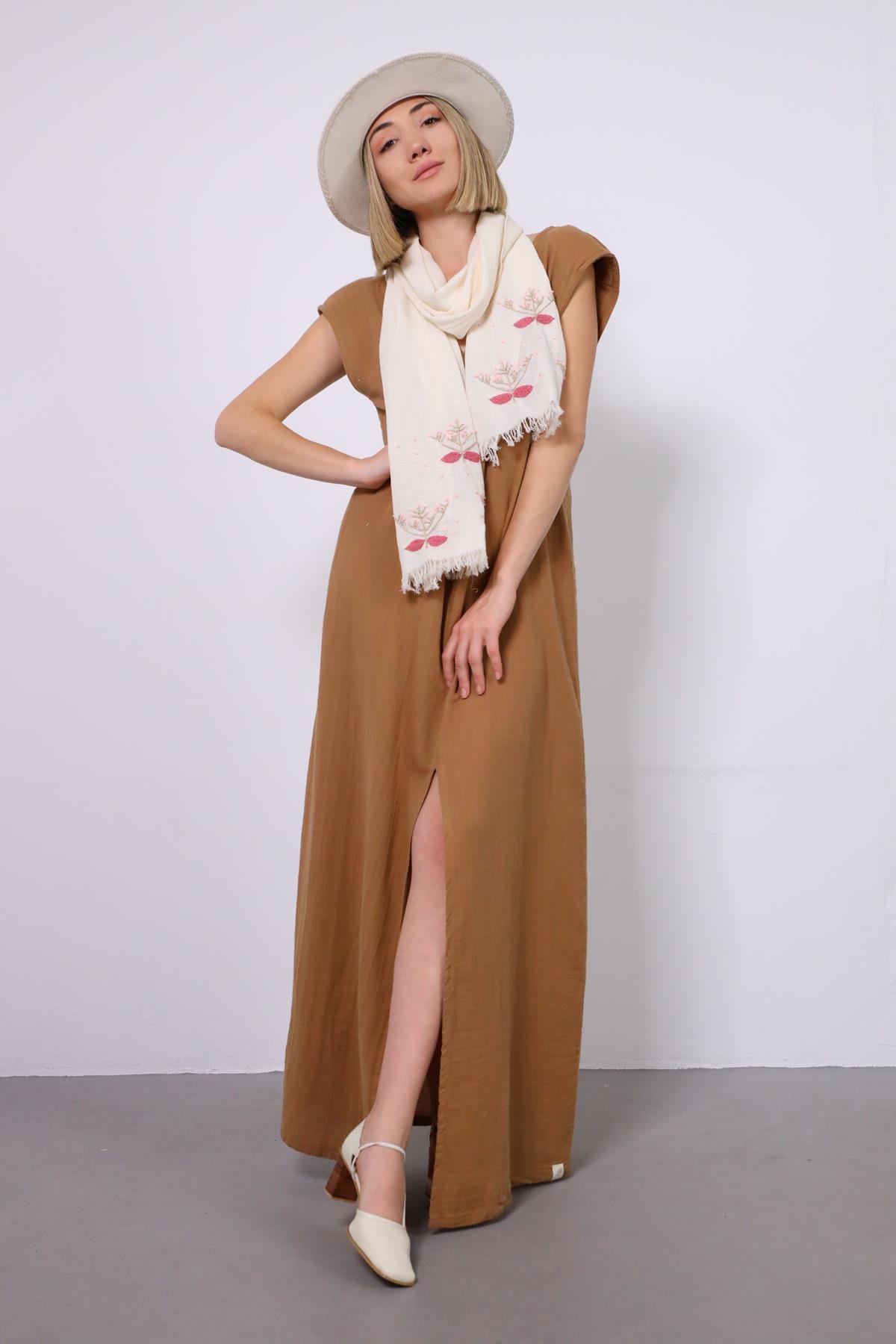 Ekru Çiçek Desenli Şile Rococo Fular - Şaman Butik Ekru Çiçek Desenli Şile Rococo Fular