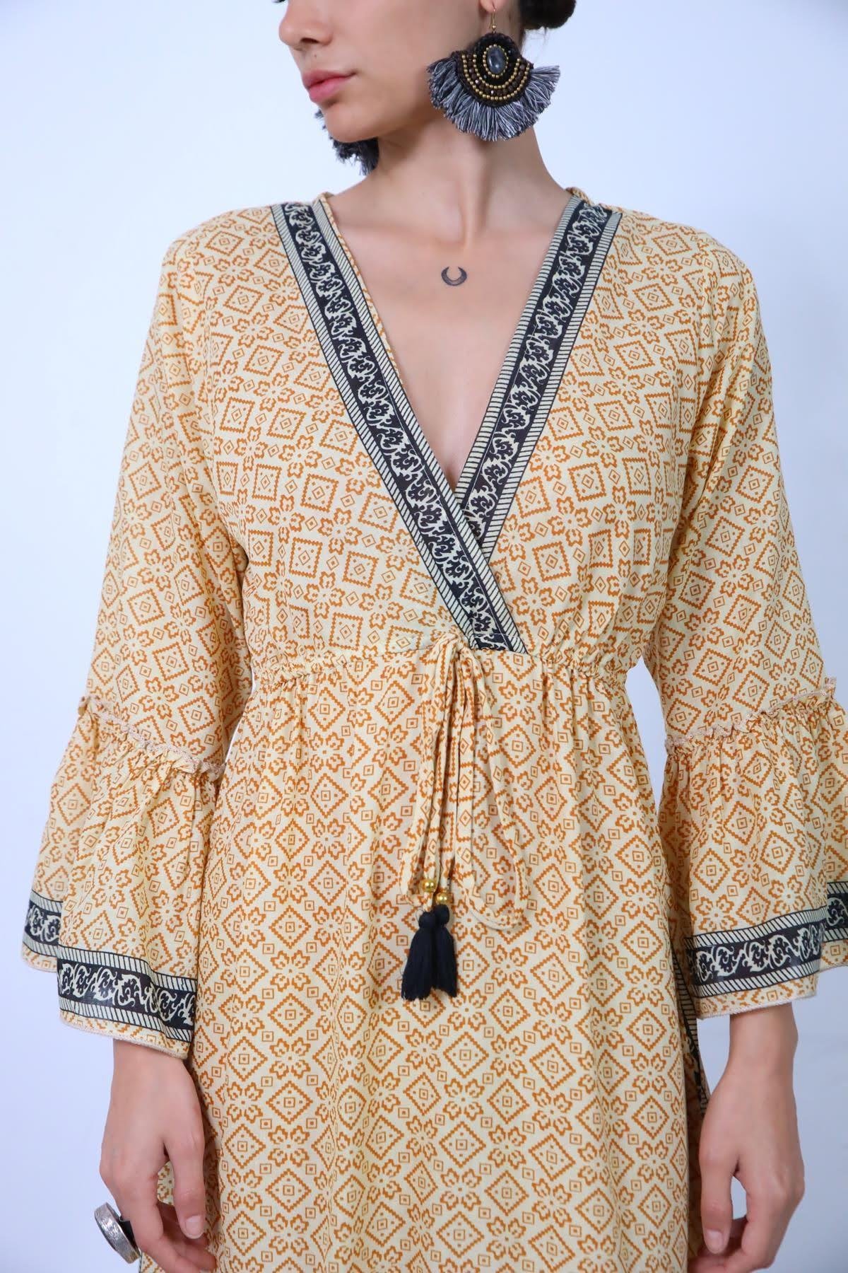 Hardal Rengi Kruvaze Yaka İspanyol Kol Elbise - Şaman Butik Hardal Rengi Kruvaze Yaka İspanyol Kol Elbise