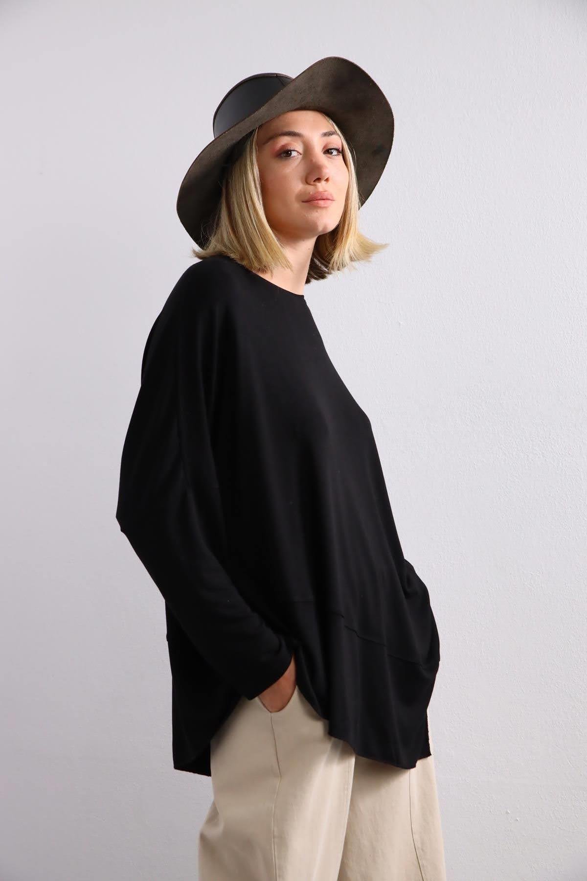 Black Patched Hem Blouse - Saman Butik | Boho Fashion Black Patched Hem Blouse