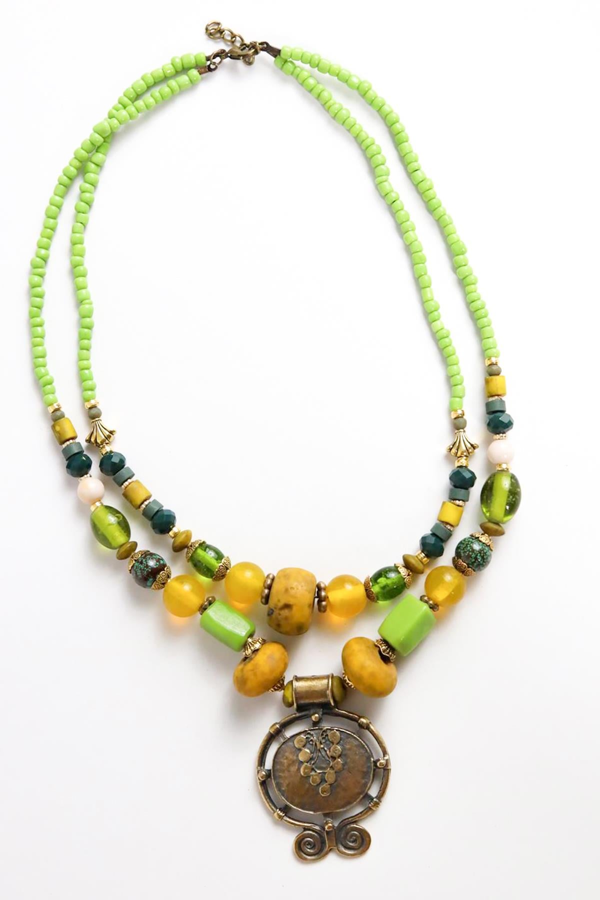 Yeşil Çift Kat Sarı Detaylı Kolye - Şaman Butik Yeşil Çift Kat Sarı Detaylı Kolye