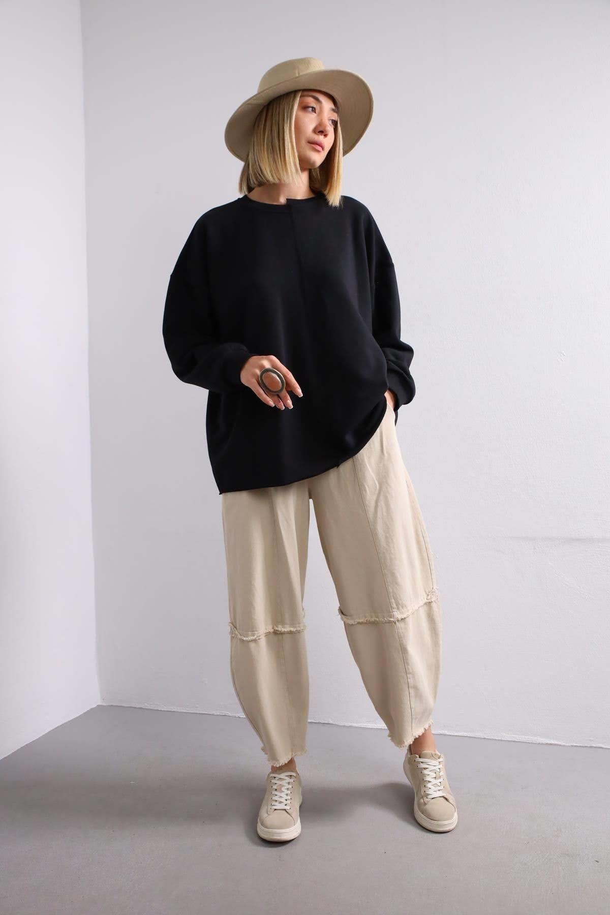  Siyah Önü Dikişli Sweat