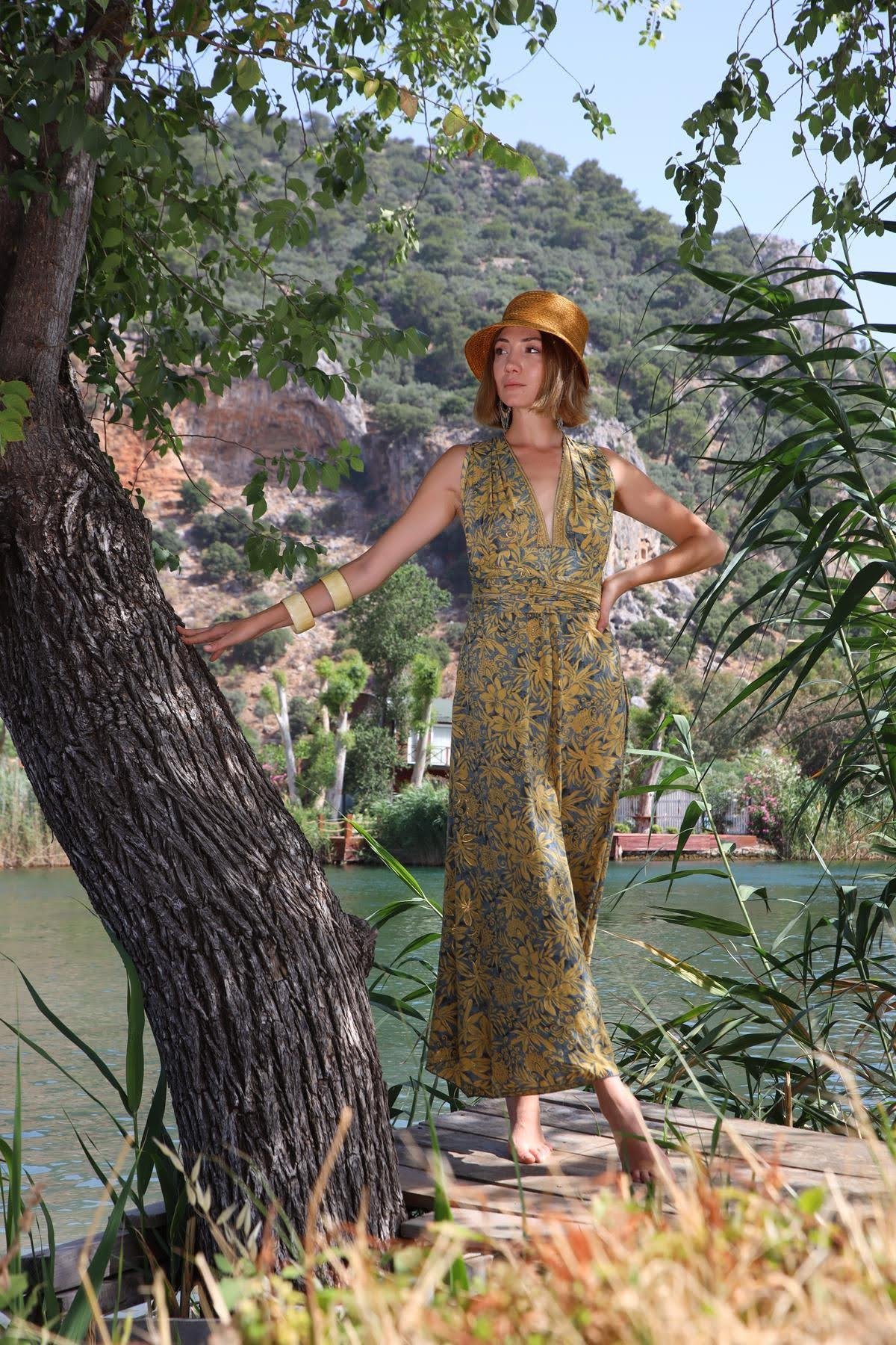 Gold Rengi Desenli İpek Tulum - Şaman Butik Gold Rengi Desenli İpek Tulum