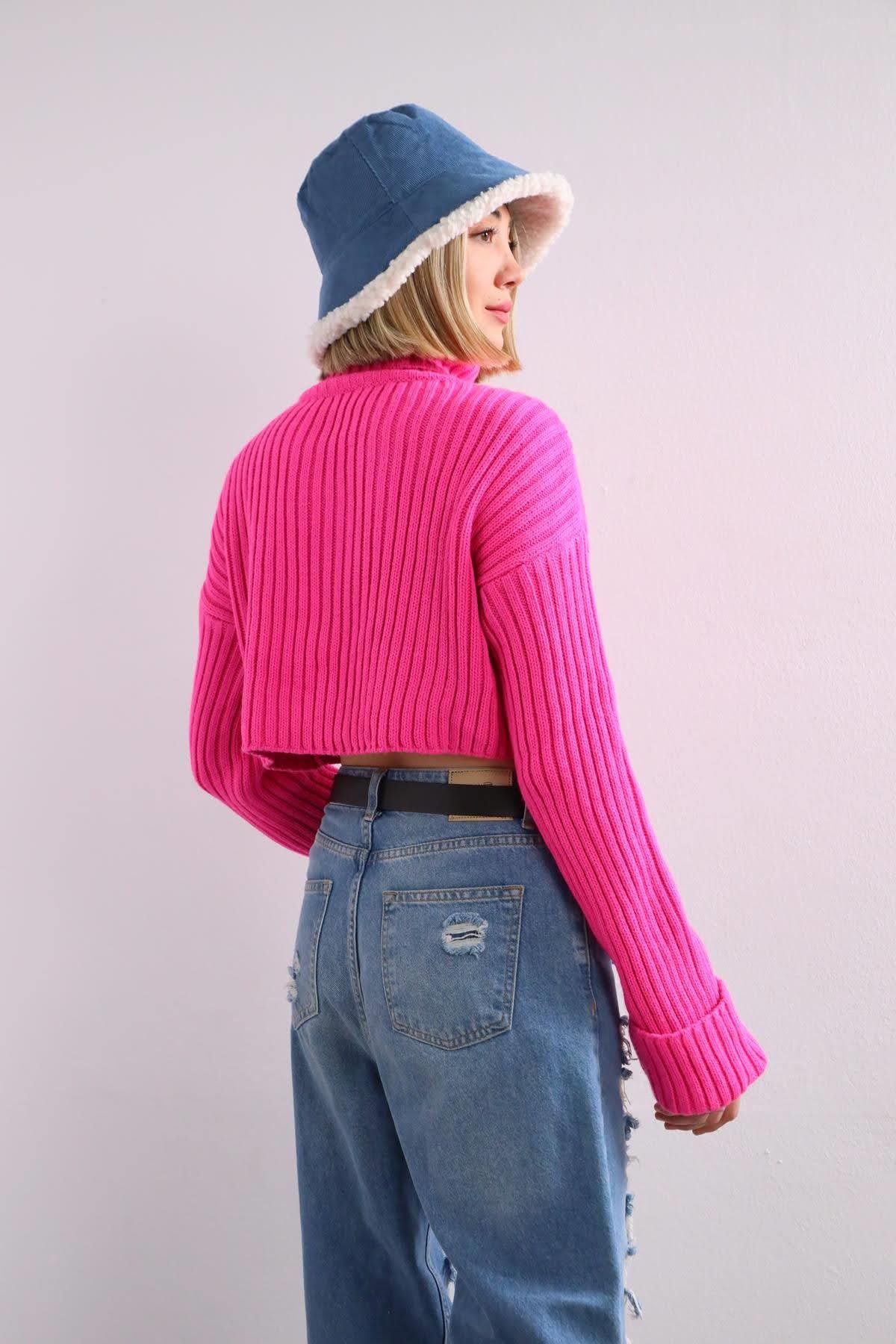  Pembe Boğazlı Crop Kazak