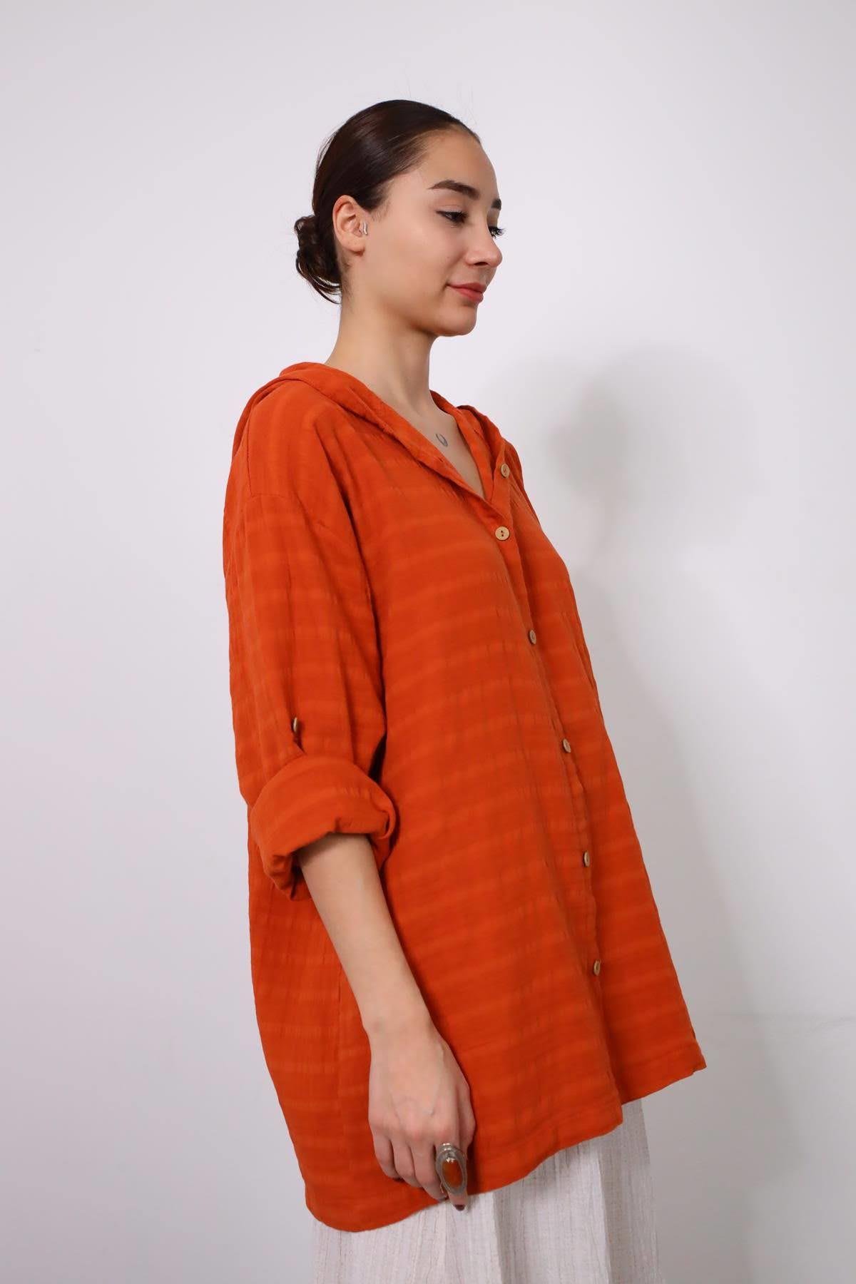  Kiremit Rengi Kapüşonlu Müslin Gömlek