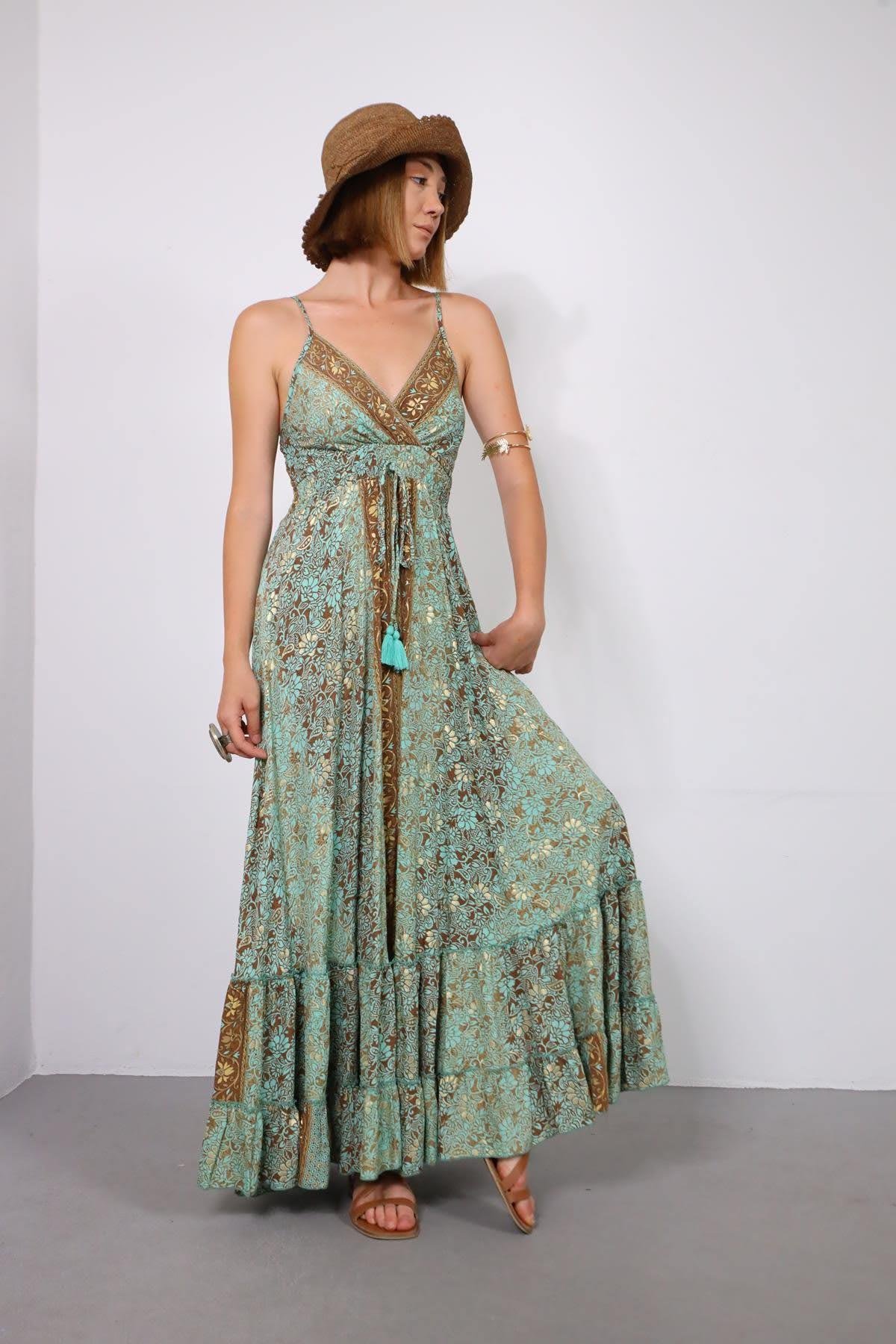 Mint Yeşili Gold Detaylı Sırtı Gipeli İp Askılı İpek Elbise - Şaman Butik Mint Yeşili Gold Detaylı Sırtı Gipeli İp Askılı İpek Elbise