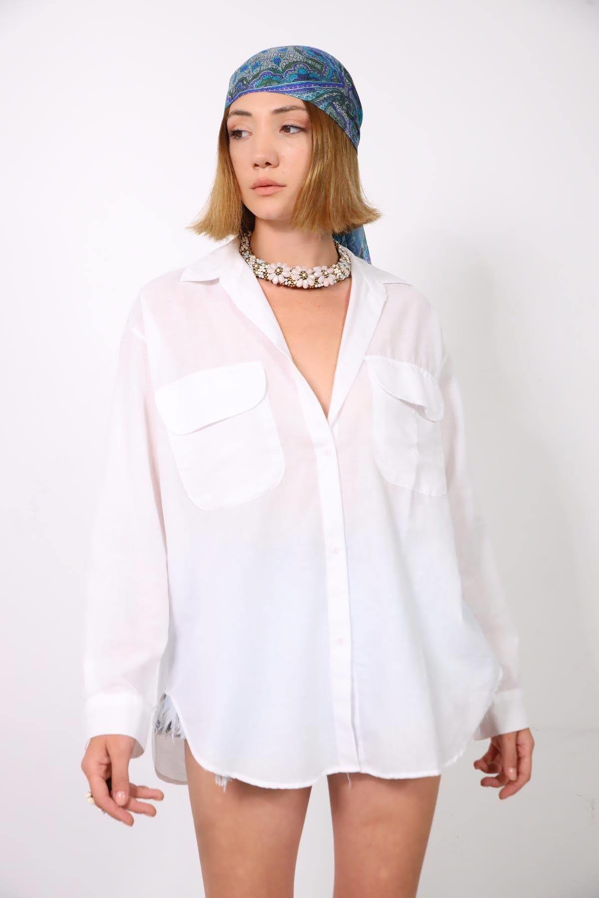 White Big Pocket Open Back Shirt - Saman Butik | Shop Online White Big Pocket Open Back Shirt