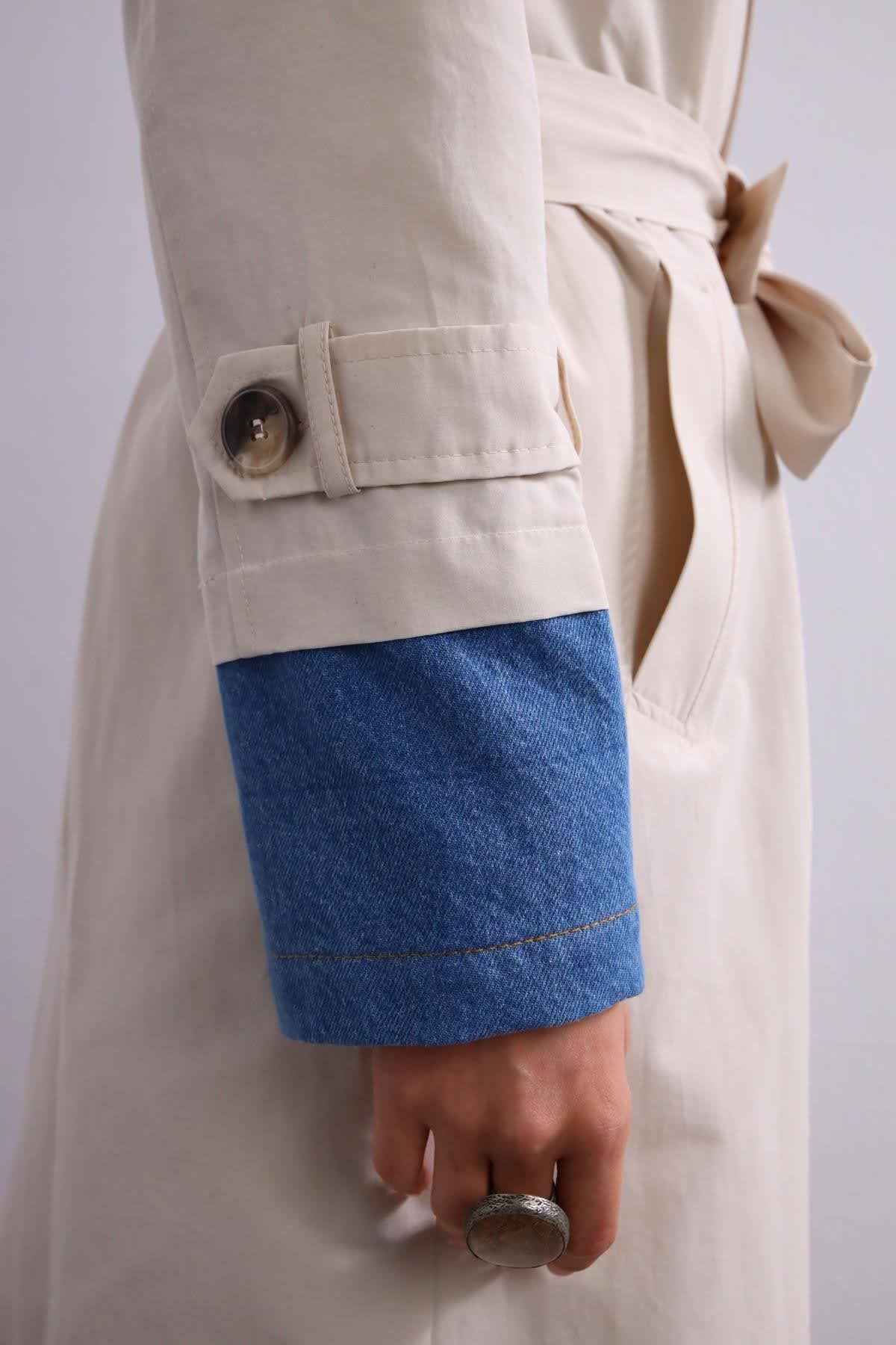 Taş Rengi Denim Parça Detaylı Trençkot