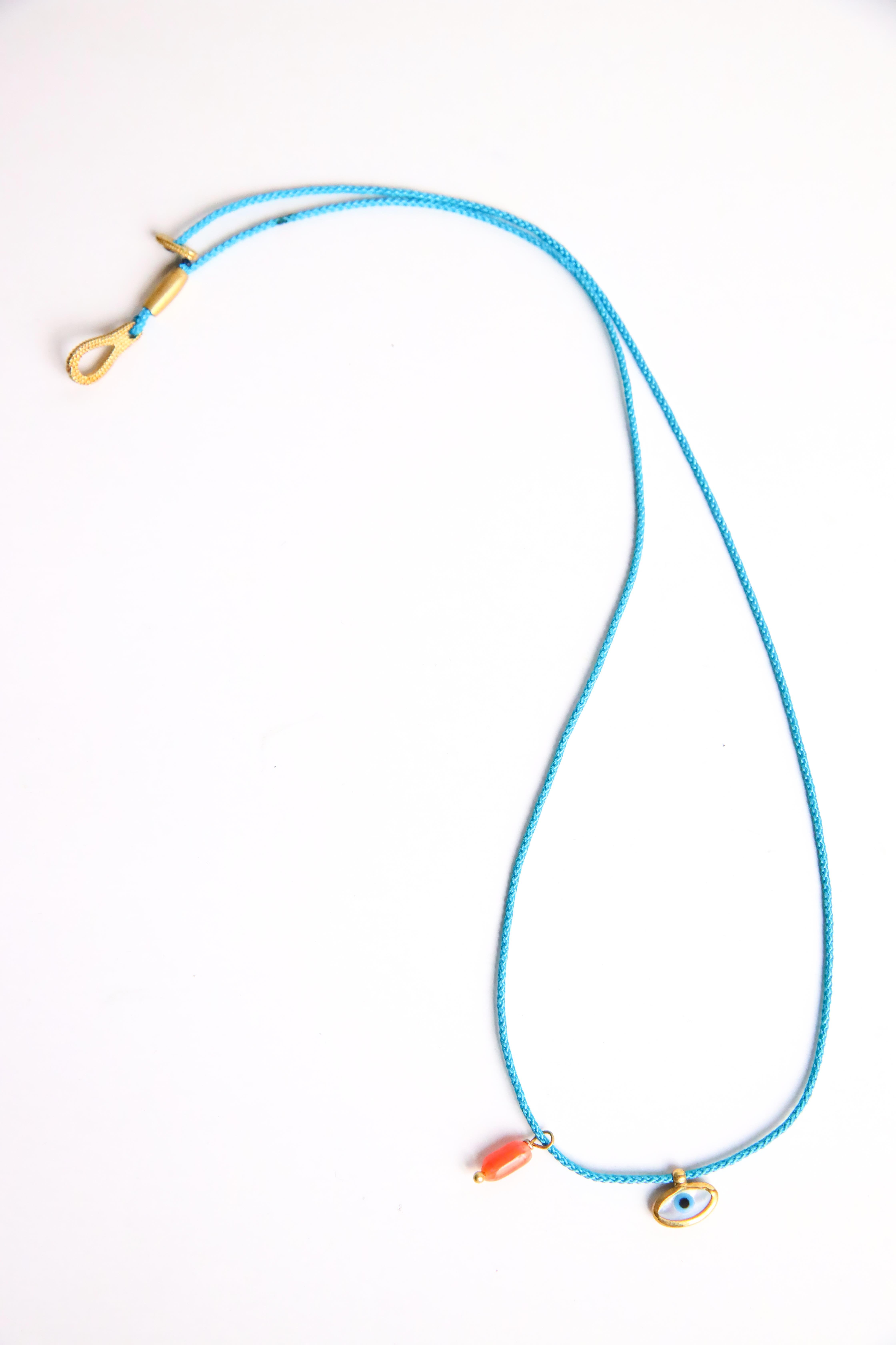 Gümüş Tasarım Sedef ve Mercan Taşı Detaylı Kolye - Şaman Butik Gümüş Tasarım Sedef ve Mercan Taşı Detaylı Kolye