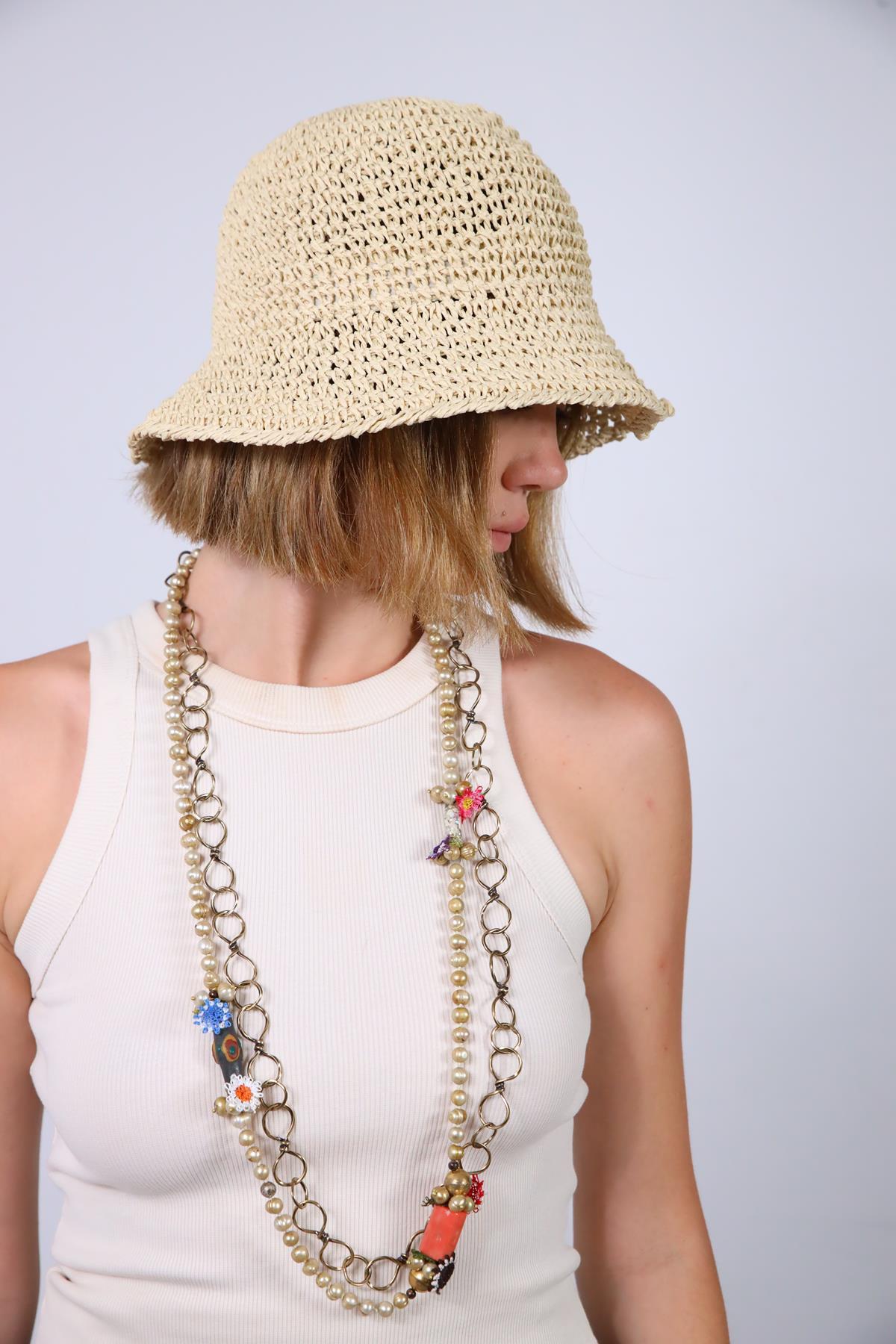  Bej El Örgüsü Hasır Şapka