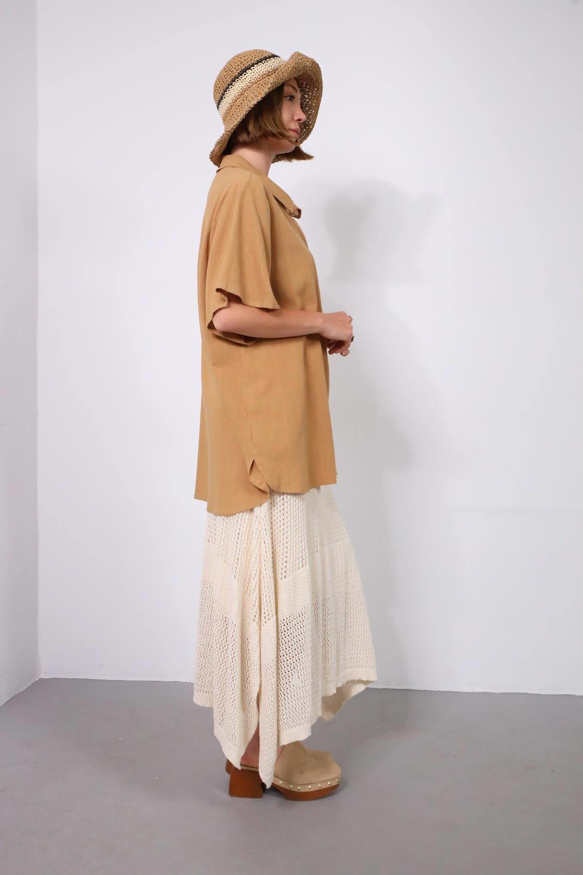 Camel Rengi Yarım Düğmeli Keten Gömlek - Şaman Butik Camel Rengi Yarım Düğmeli Keten Gömlek