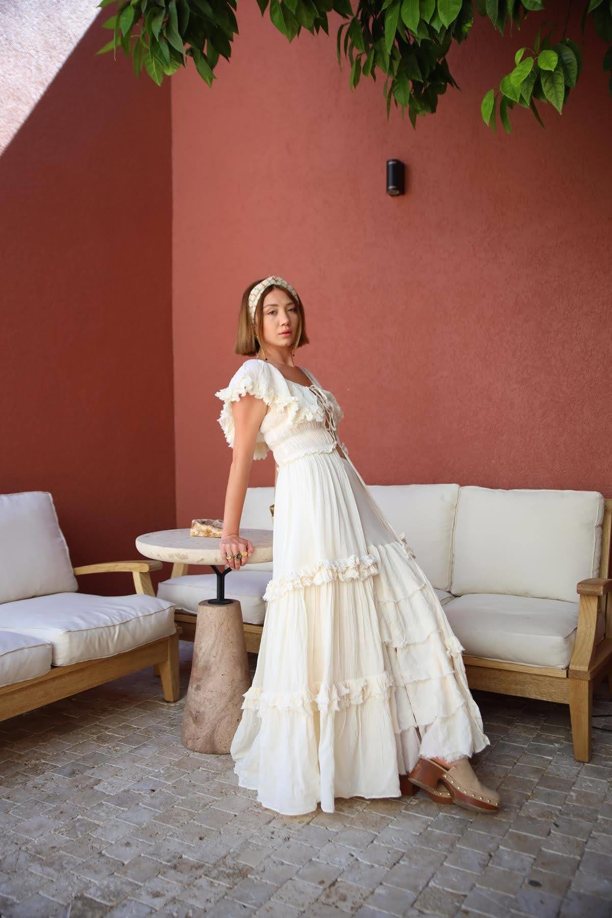  Ekru Kayık Yaka Volanlı Brit Detaylı Bohem Kimono