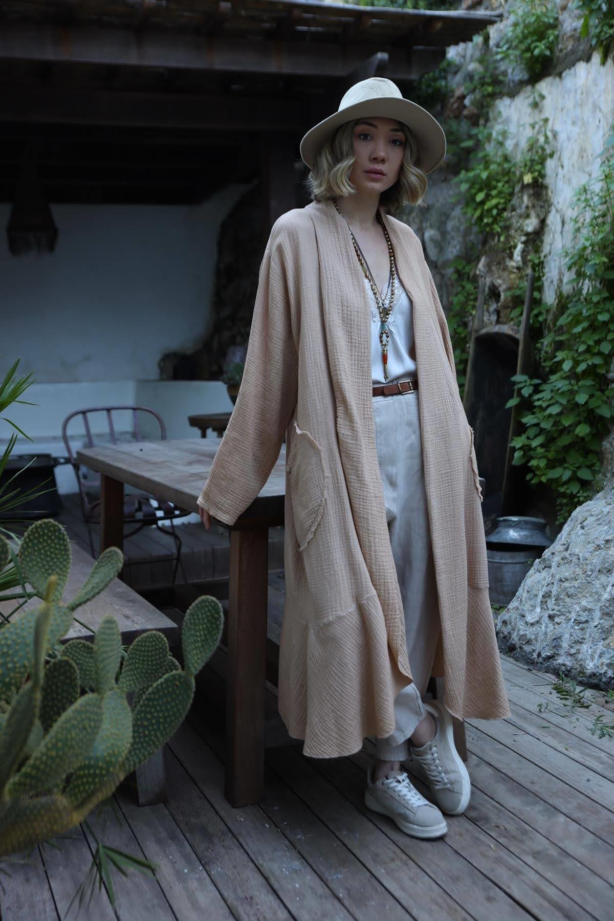  Camel Rengi Cebi Püskül Detaylı Yıkama Müslin Kaftan