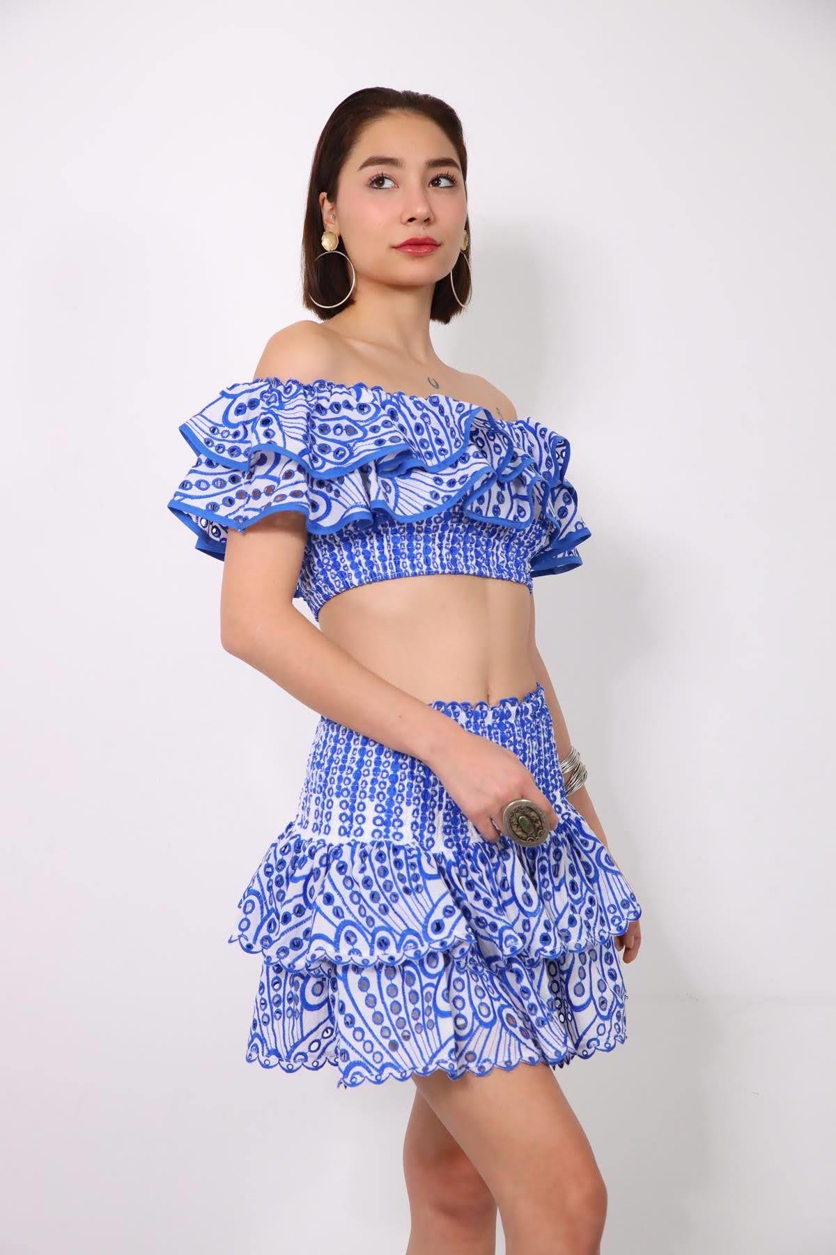  Saks Mavisi Madonna Yaka Bluz ve Etek Gipeli Fisto Takım