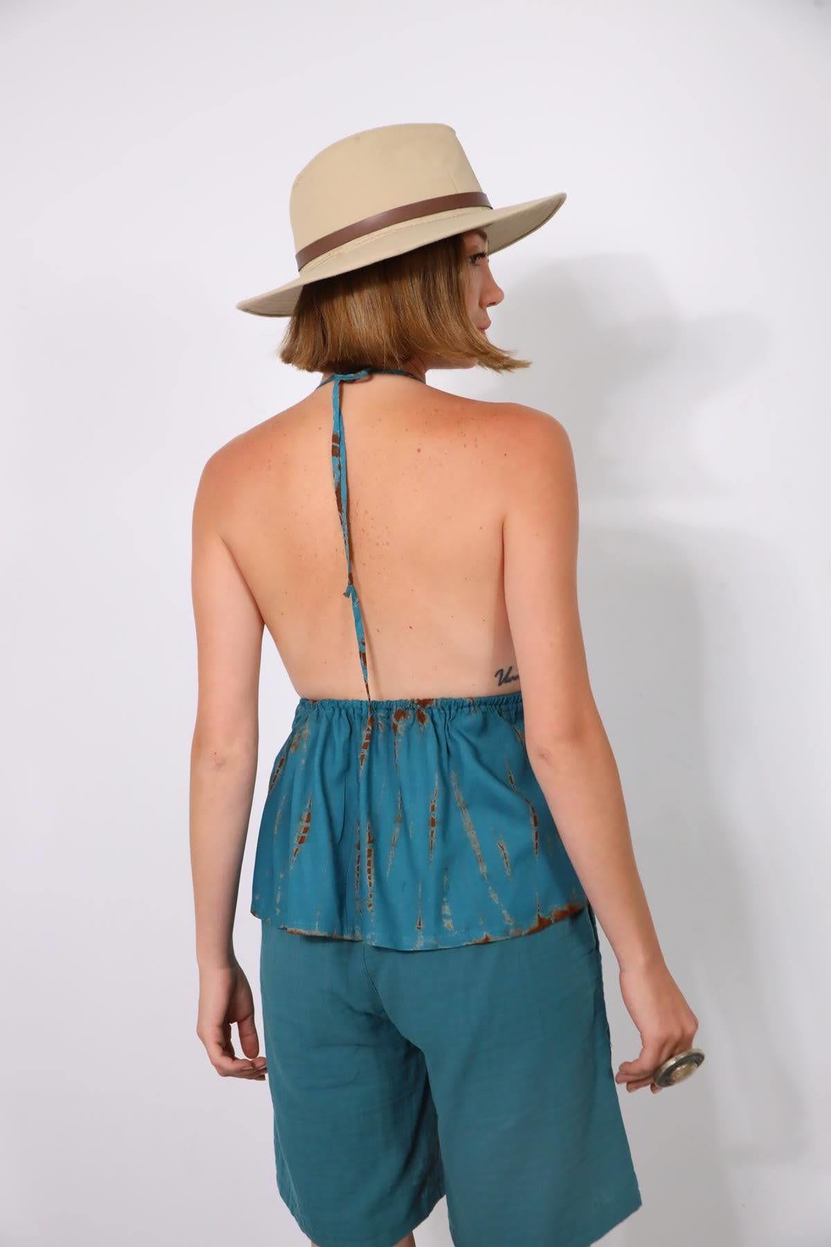 Petrol Mavisi Batik Desenli Önden Bağlamalı Crop Top - Şaman Butik Petrol Mavisi Batik Desenli Önden Bağlamalı Crop Top