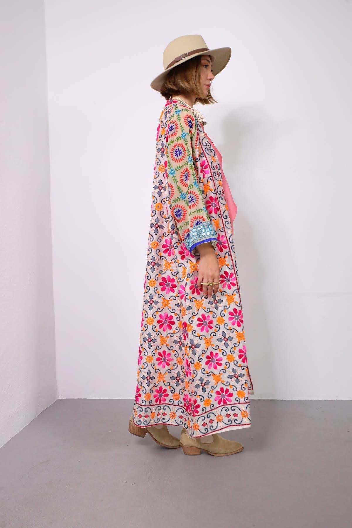 Kemik Rengi İşlemeli Bohem Uzun Kaftan - Şaman Butik Kemik Rengi İşlemeli Bohem Uzun Kaftan