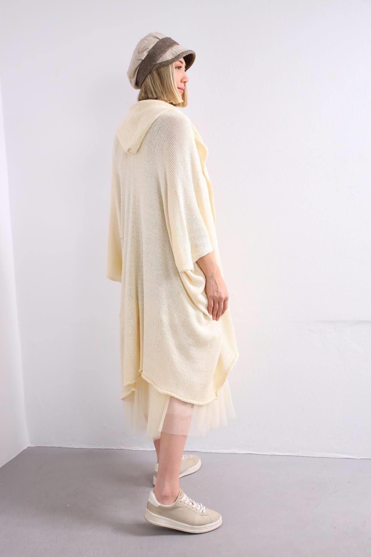  Ekru Şallı Arkası Dikişli Hırka