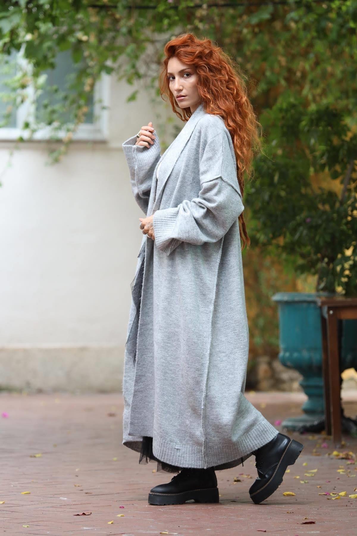 Açık Gri Şal Yaka Uzun Hırka