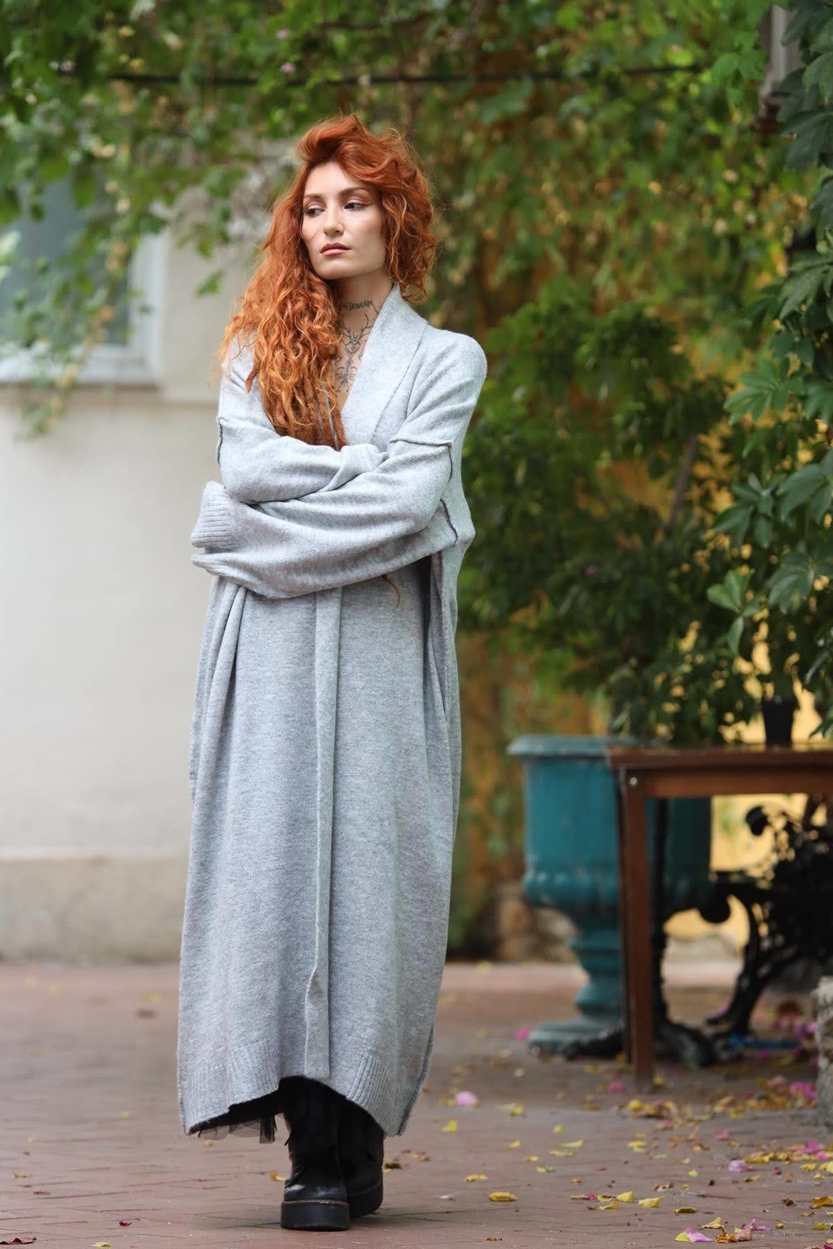 Açık Gri Şal Yaka Uzun Hırka