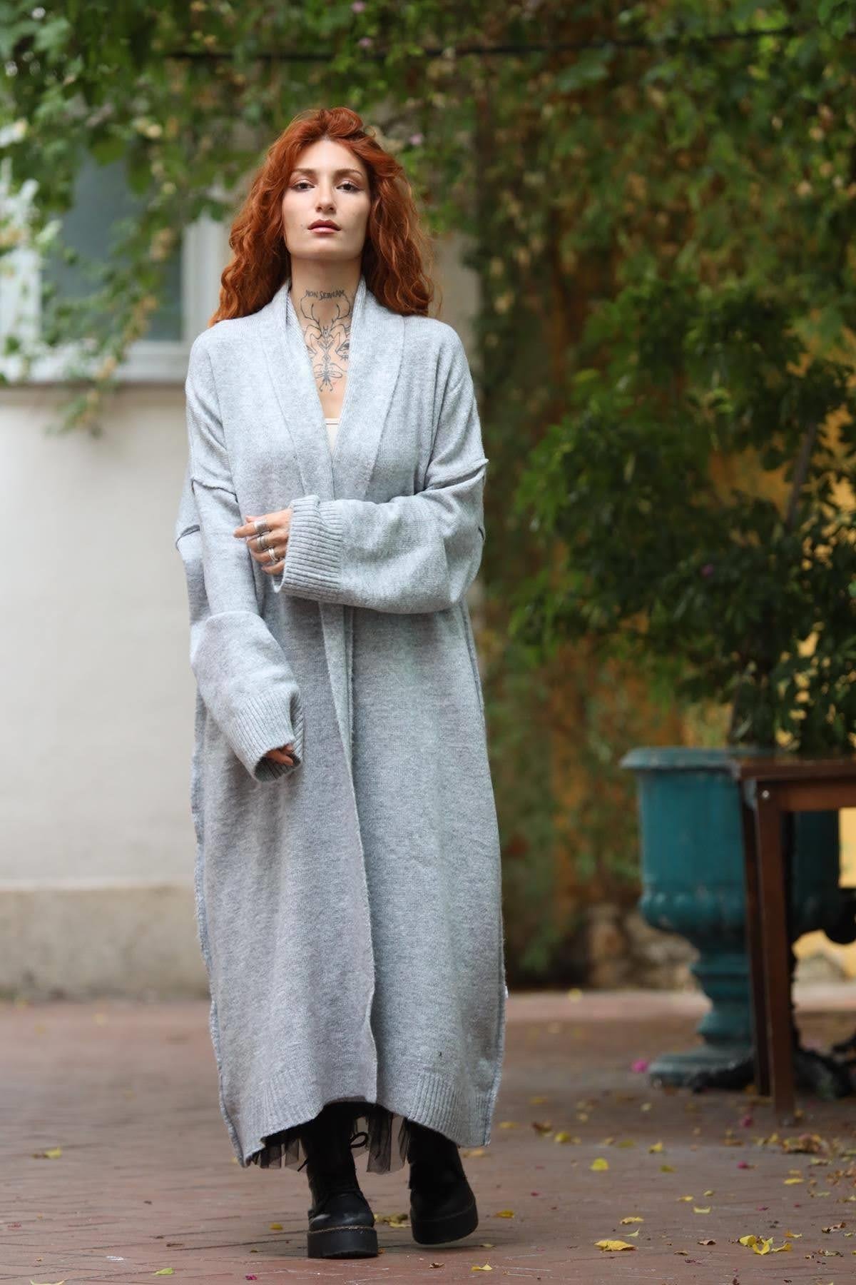 Açık Gri Şal Yaka Uzun Hırka