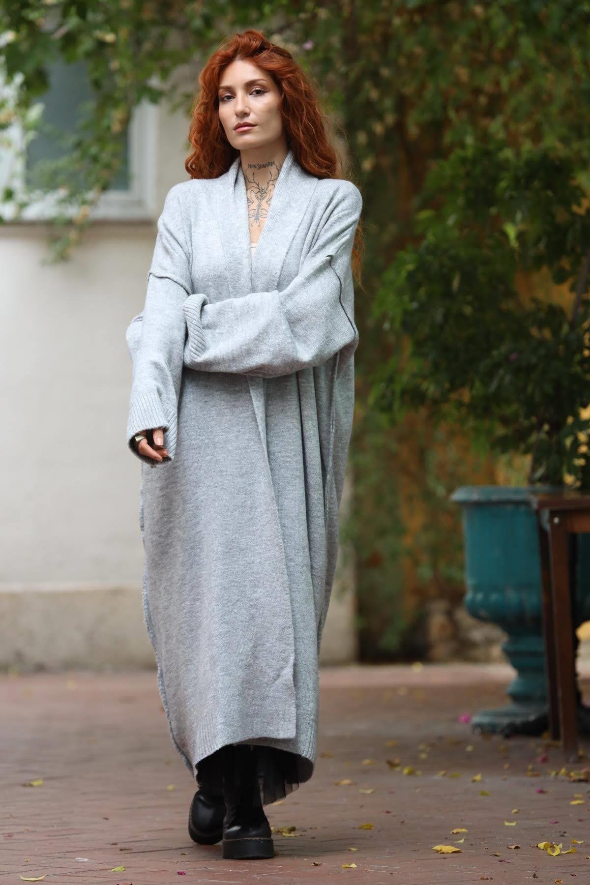 Açık Gri Şal Yaka Uzun Hırka