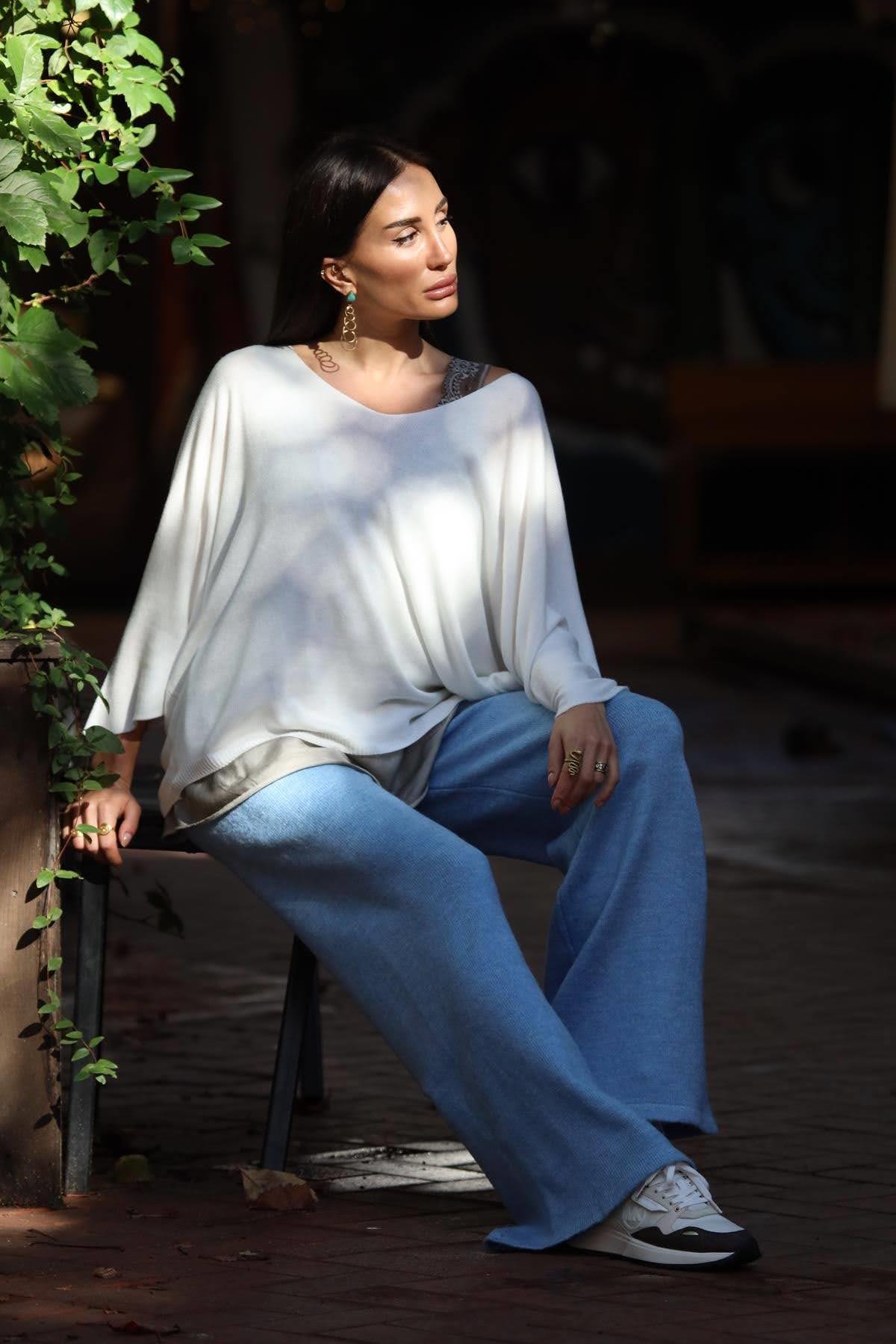 Açık Mavi Beli Lastikli Şardonlu Triko Pantolon