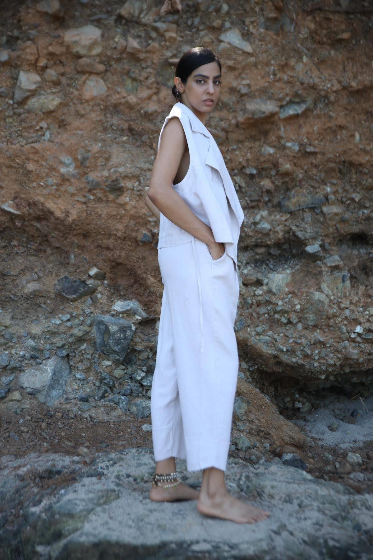  Krem Rengi Keten Kruvaze Yelek ve Pantolon Takım