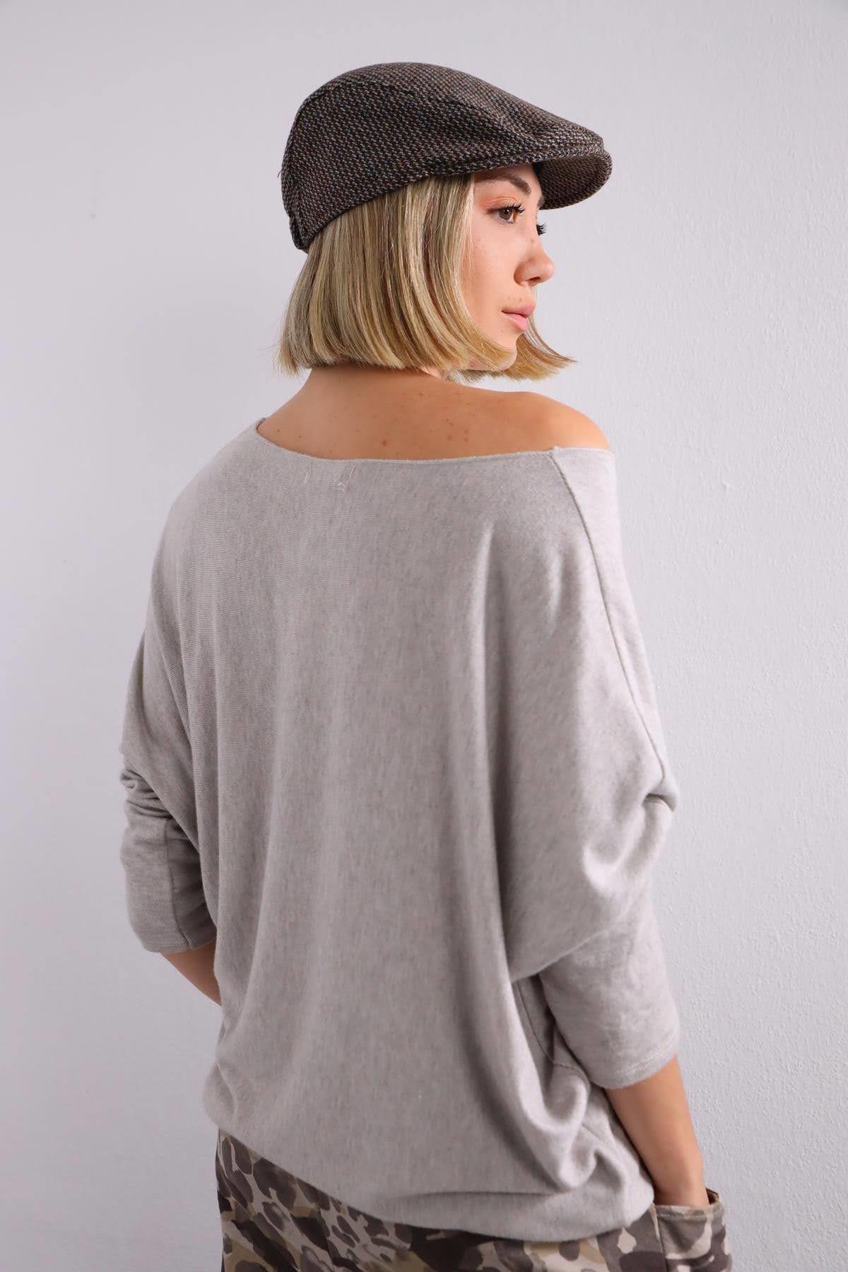 Krem Rengi Bisiklet Yaka Yarasa Kol Bluz - Şaman Butik Krem Rengi Bisiklet Yaka Yarasa Kol Bluz