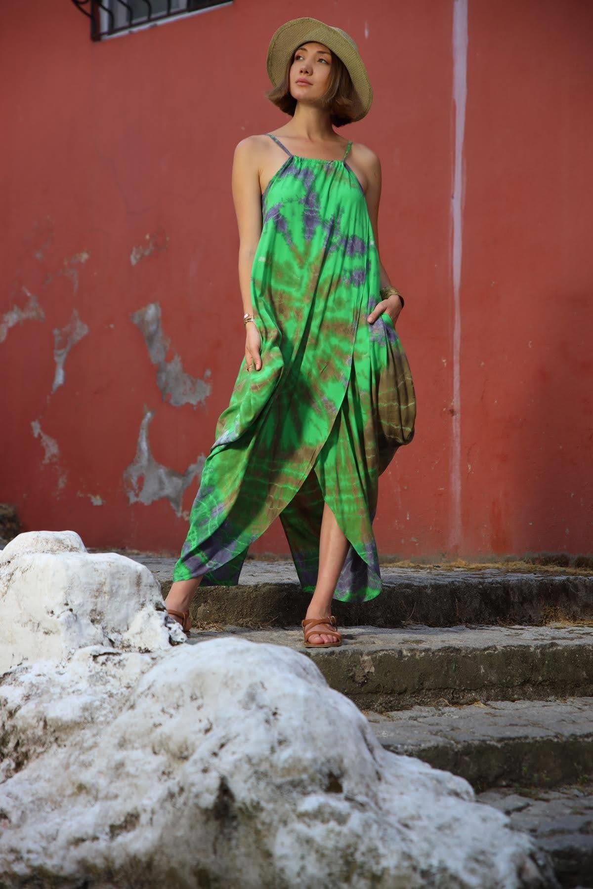 Yeşil Batikli Yırtmaçlı Elbise - Şaman Butik Yeşil Batikli Yırtmaçlı Elbise