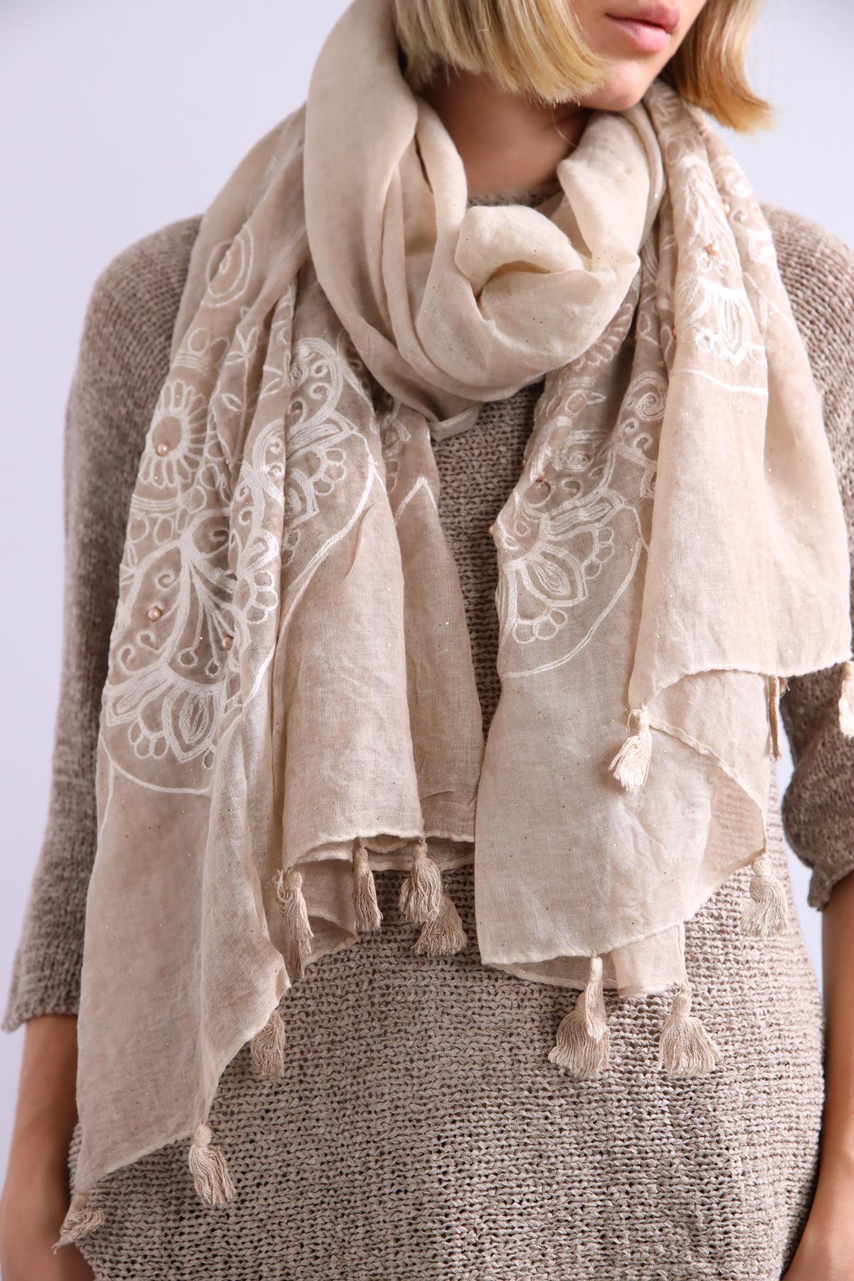  Krem Rengi Simli İnci İşlemeli Şal