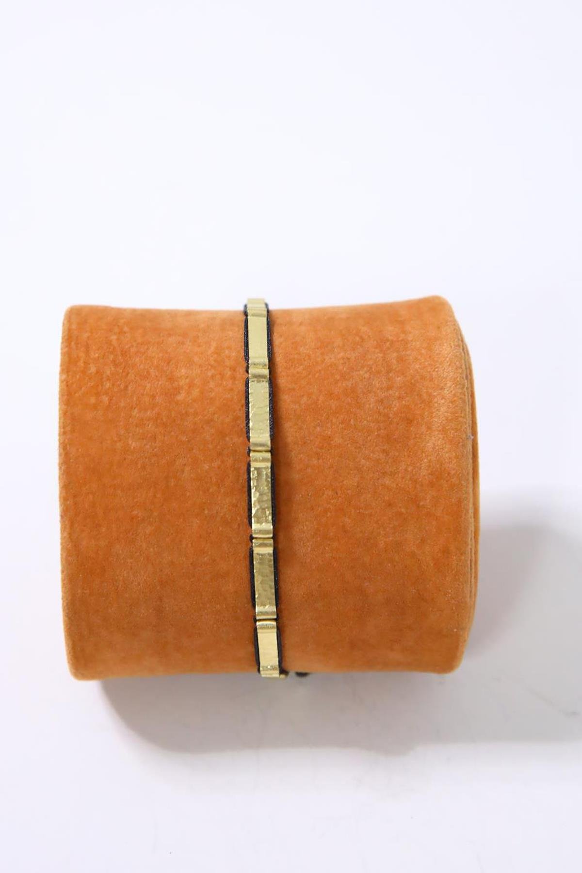 Alloy Madeni El Yapımı Siyah İpli Bileklik - Şaman Butik Alloy Madeni El Yapımı Siyah İpli Bileklik