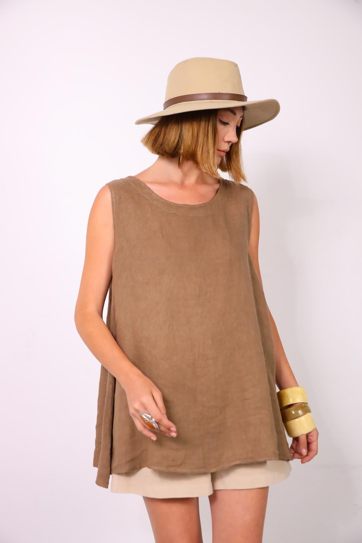 Toprak Rengi Keten Arkası Bağlamalı Kolsuz Bluz - Şaman Butik Toprak Rengi Keten Arkası Bağlamalı Kolsuz Bluz