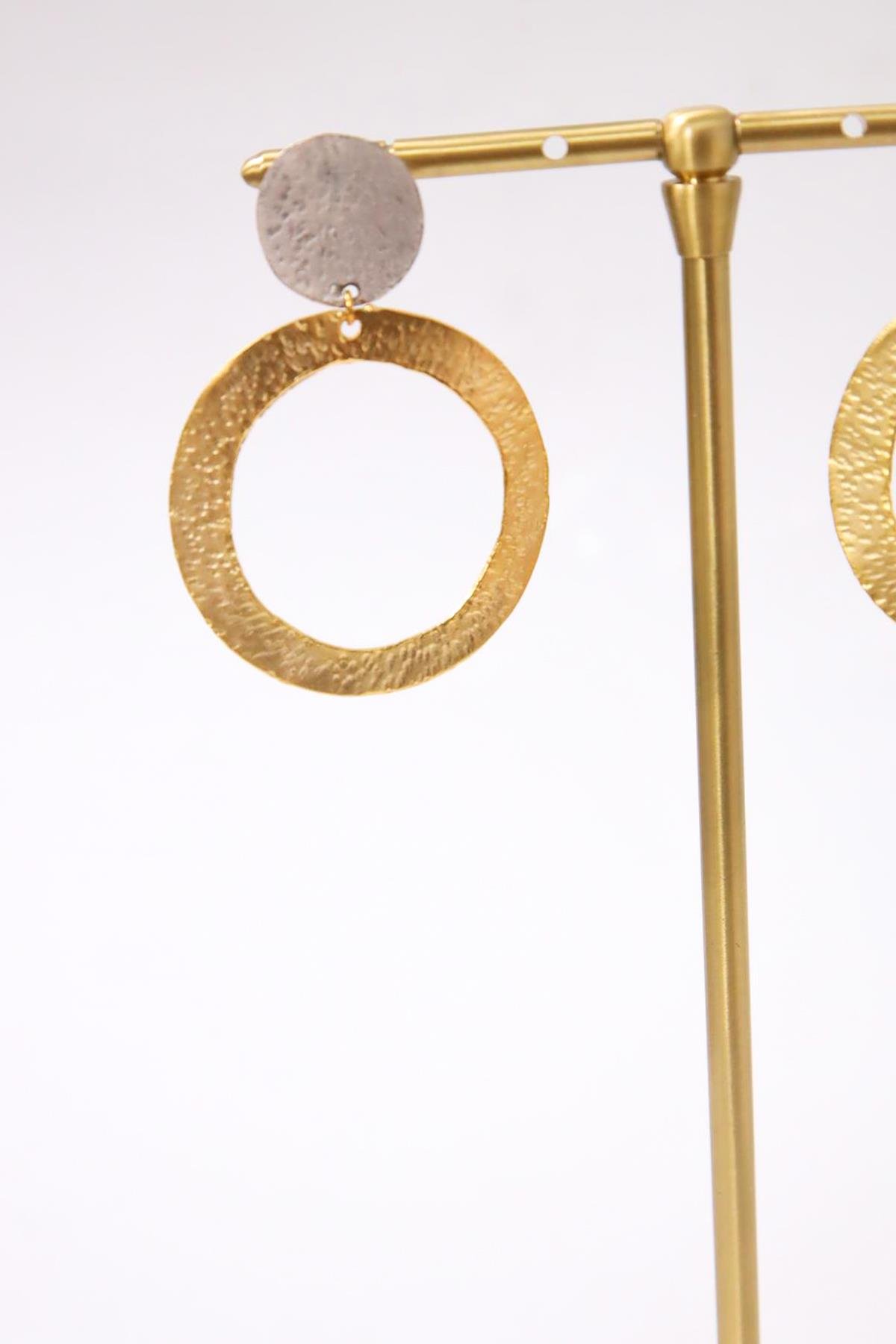 Gümüş Ve Altın Kaplama Dokulu Sallantılı Küpe - Şaman Butik Gümüş Ve Altın Kaplama Dokulu Sallantılı Küpe