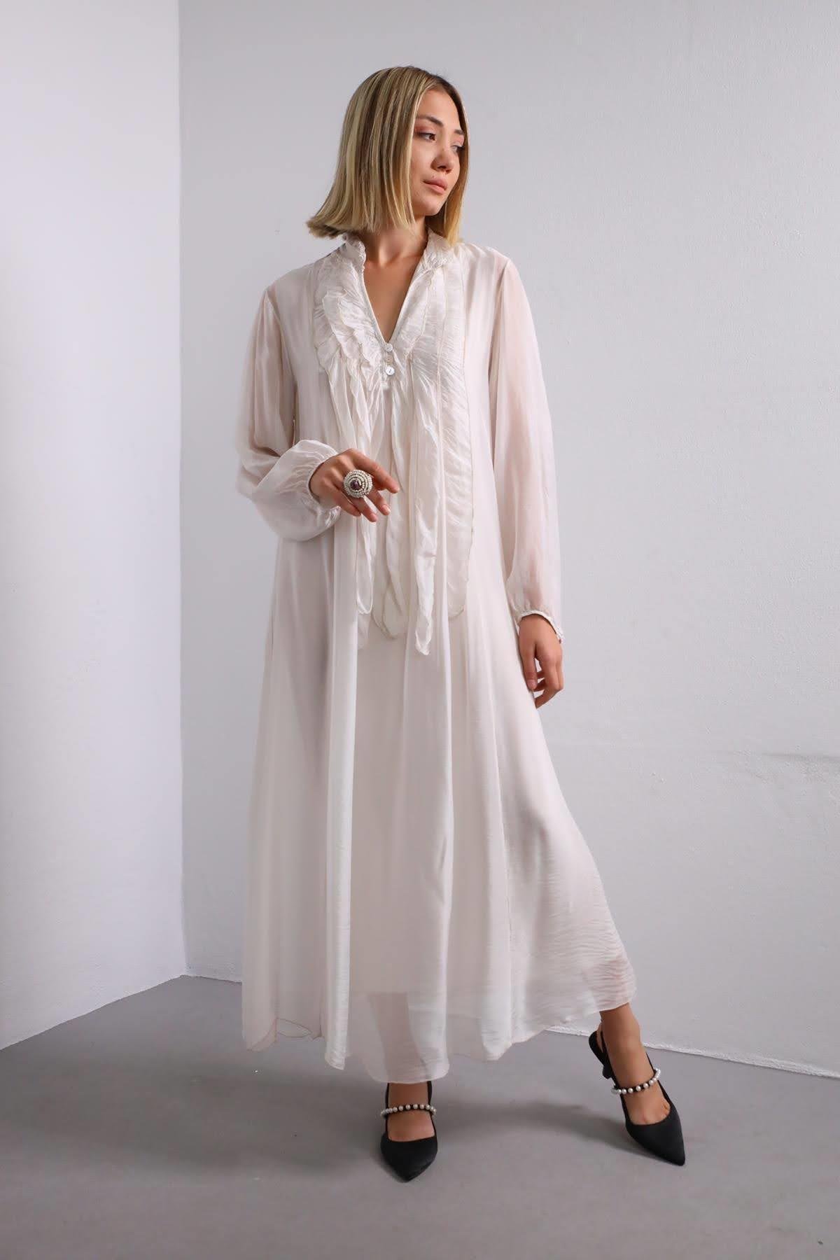 Krem Rengi Yakası Fırfırlı Uzun İpek Elbise - Şaman Butik Krem Rengi Yakası Fırfırlı Uzun İpek Elbise