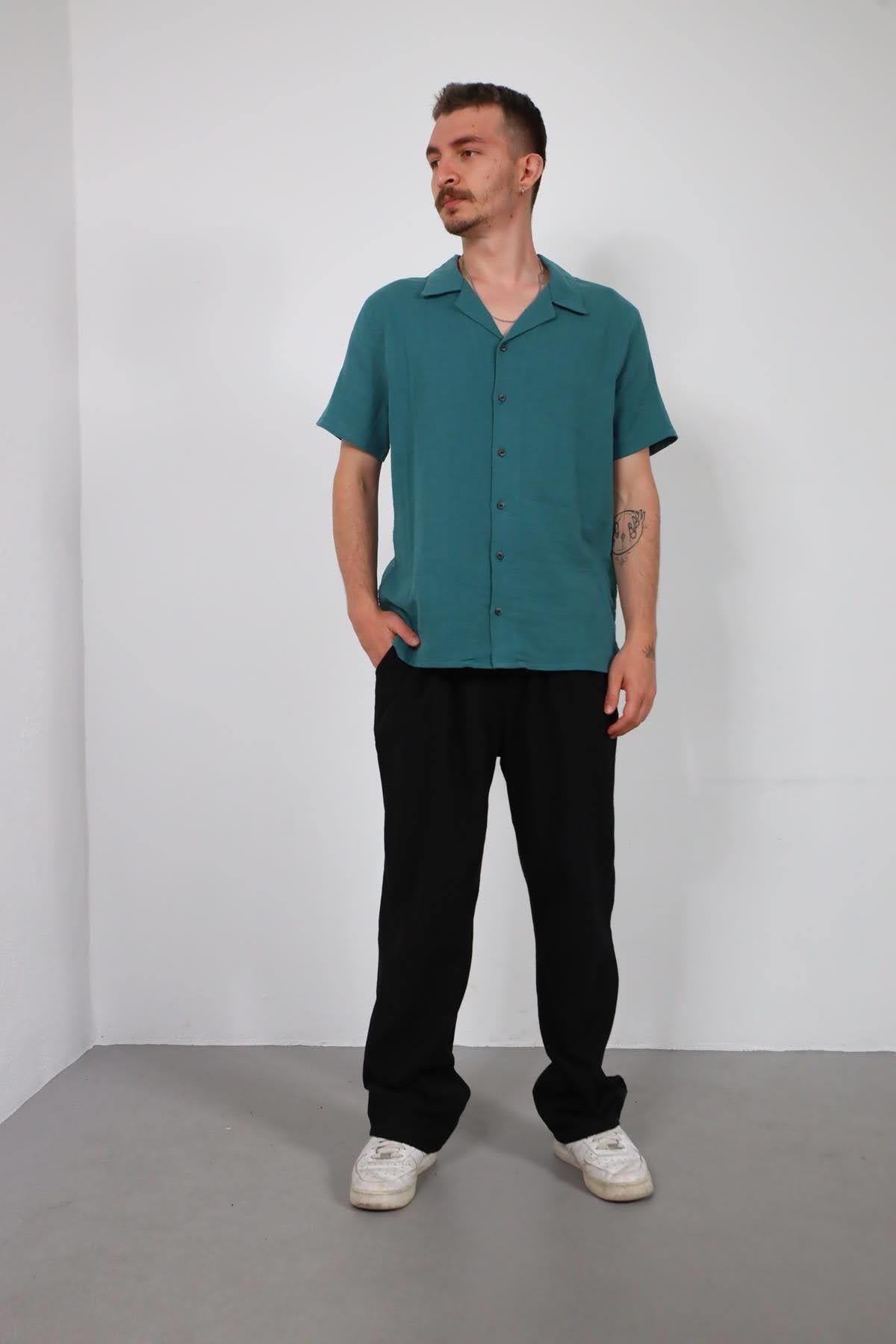  Petrol Yeşili Sırtı Püsküllü Kısa Kollu Erkek Gömlek