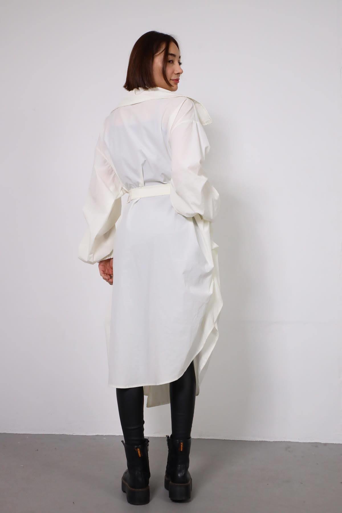 White Trenchcoat with Slits and Belt White Trenchcoat with Slits and Belt