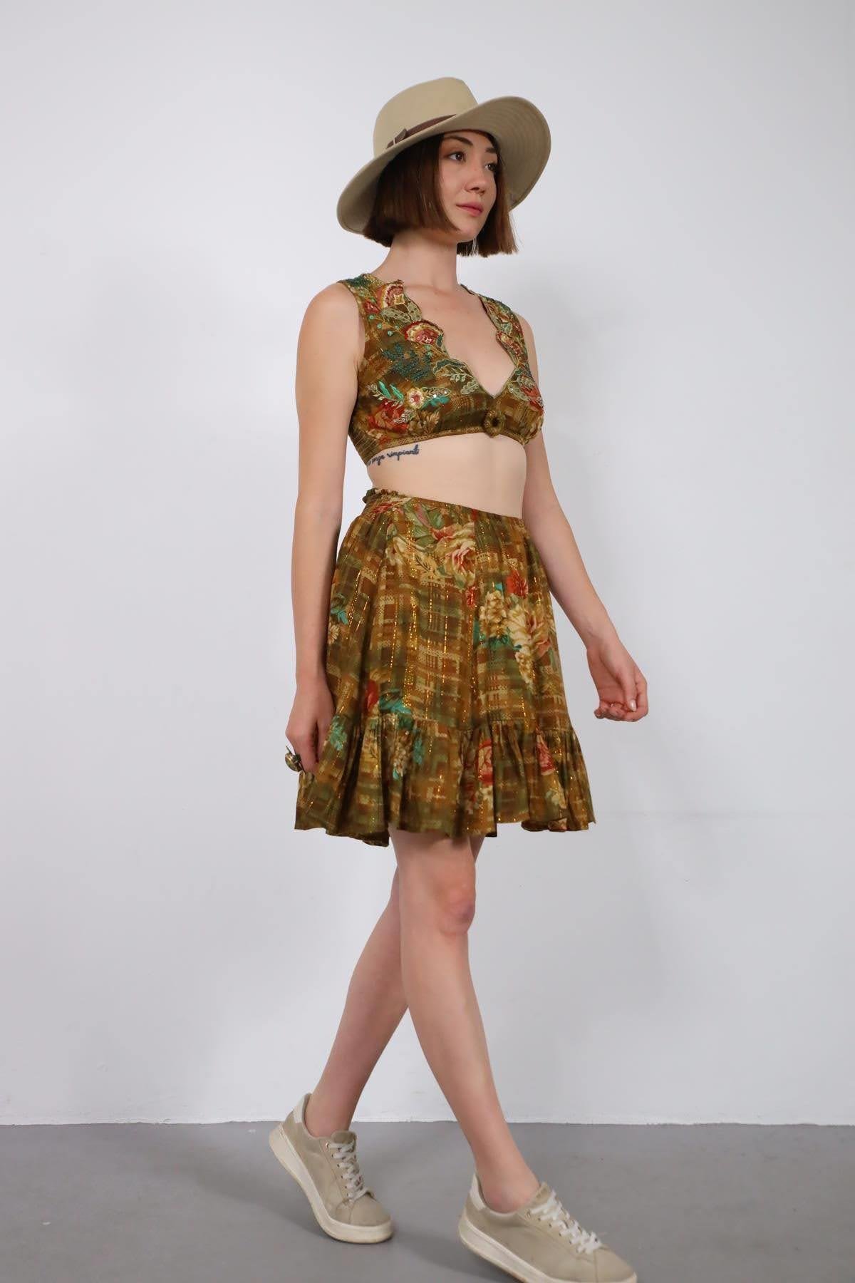  Kahverengi Gipeli Otantik İşlemeli Bluz ve Etek Takım