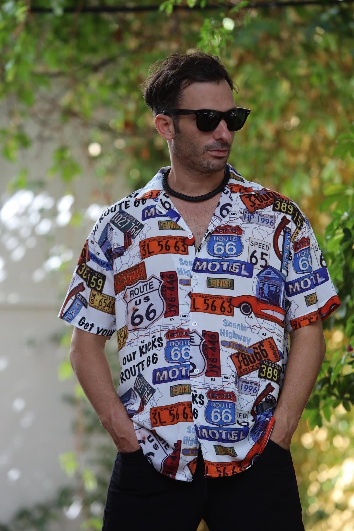 Beyaz Desenli Kısa Kollu Erkek Gömlek