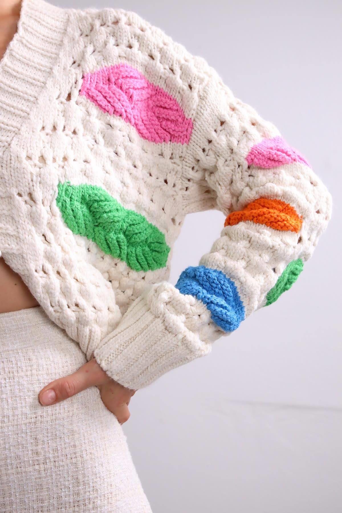  Bej Tüy Desenli Mini Hırka