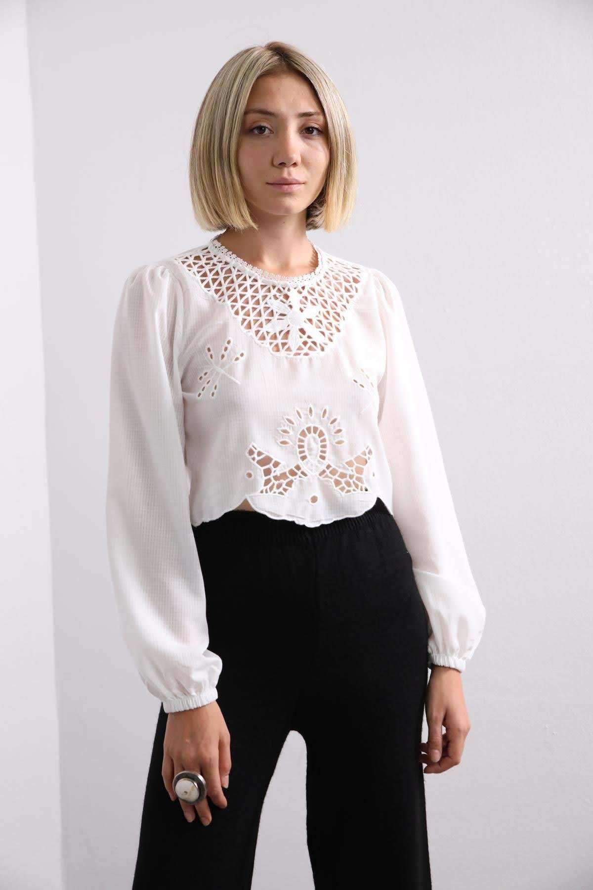 Beyaz Lazer Kesim Bohem Bluz - Şaman Butik Beyaz Lazer Kesim Bohem Bluz