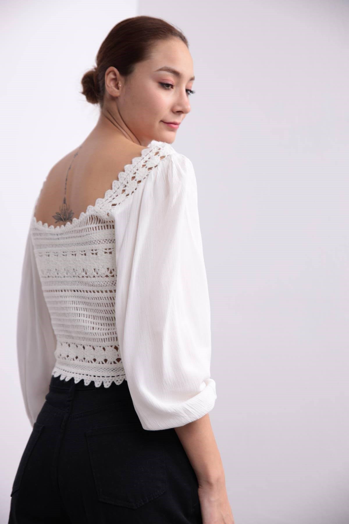 Saman Butik | Shop Online White Tie Detail Knitted Blouse