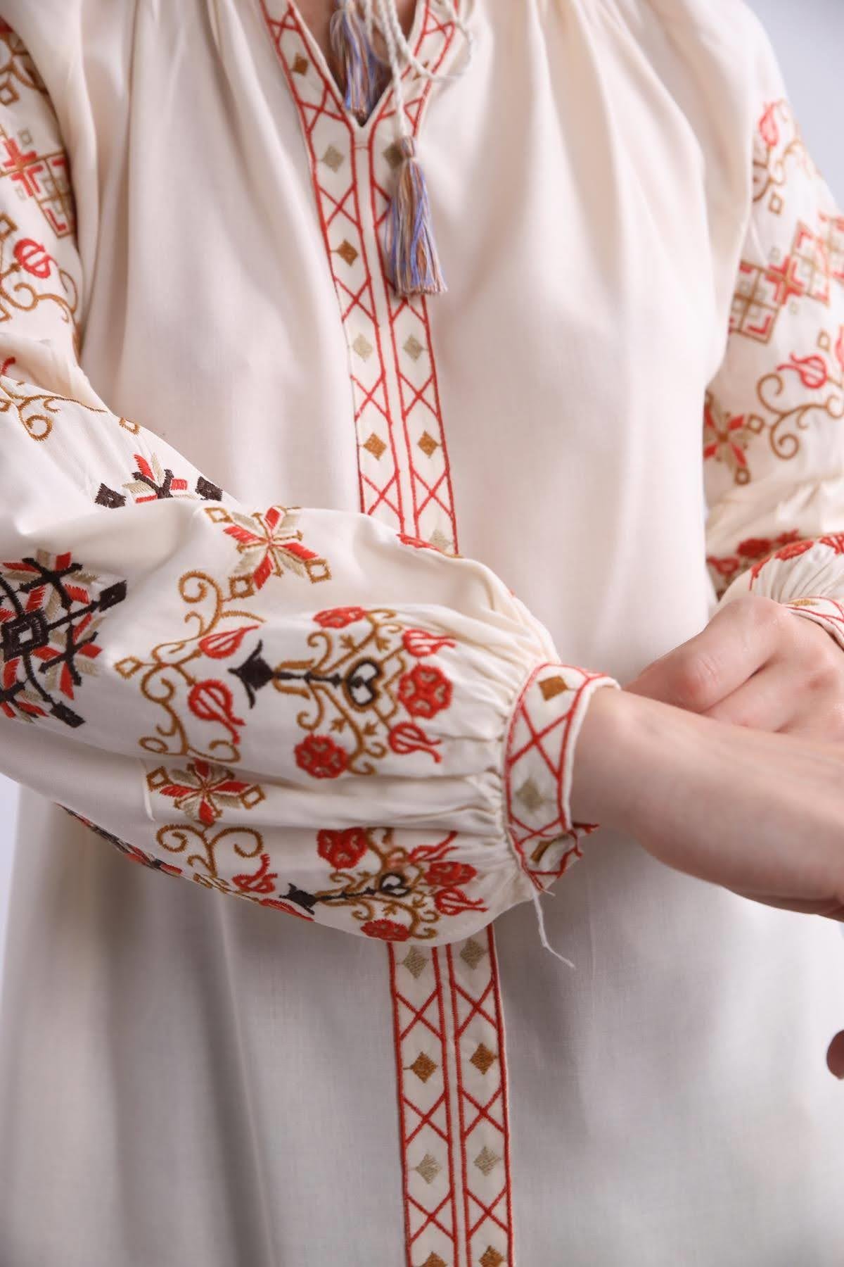 Saman Butik | Shop Online Creme Embroidered Lace Up Collar Blouse