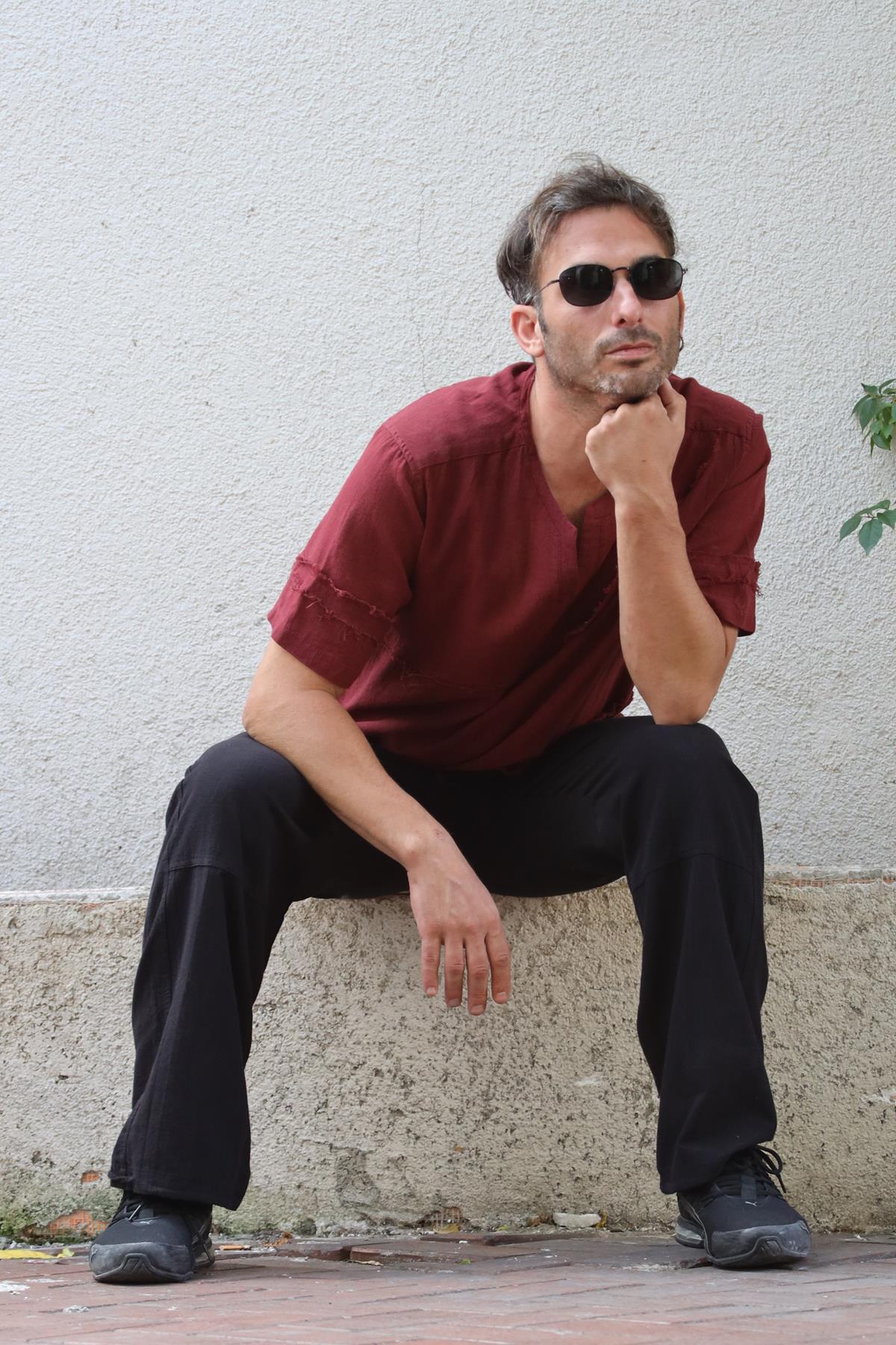 Bordo Kesik Yaka Dikiş Detaylı Erkek Tshirt