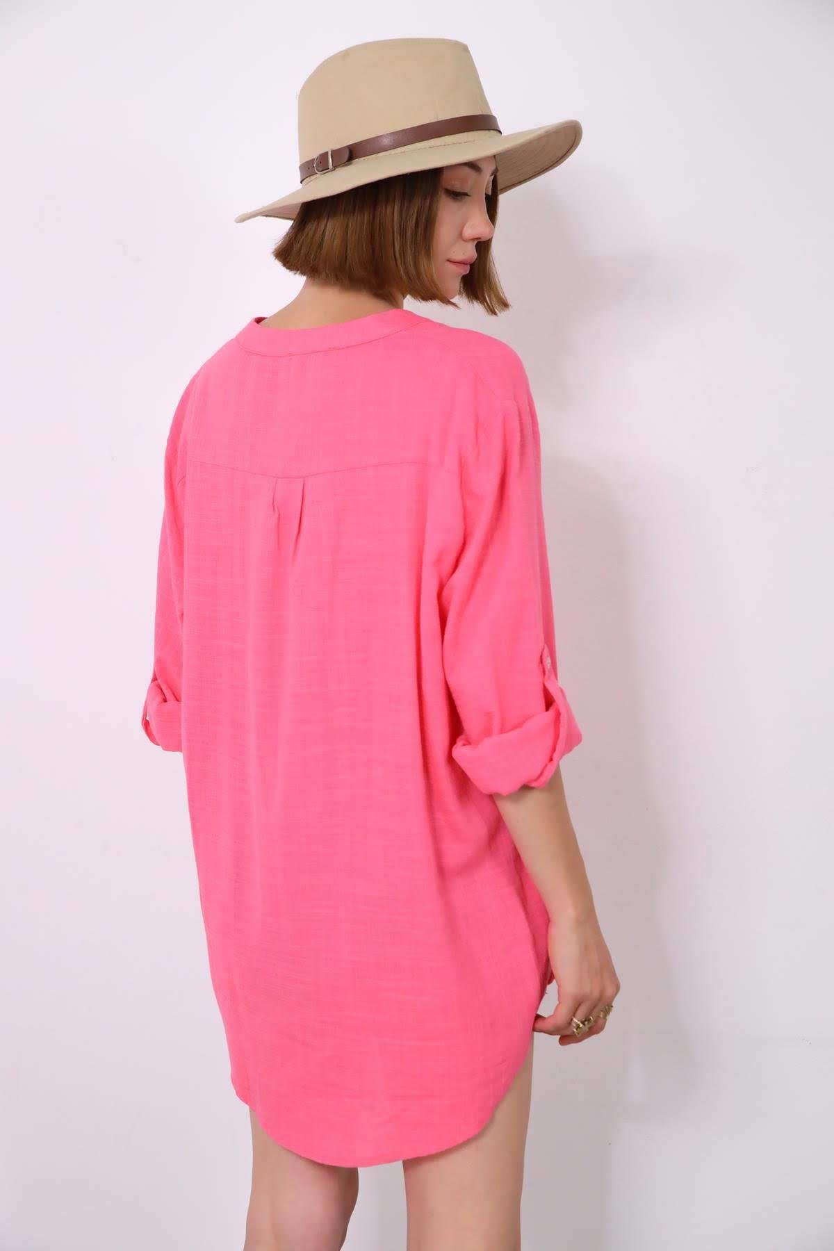 Pink Mandarin Collar Three-Button Shirt Pink Mandarin Collar Three-Button Shirt